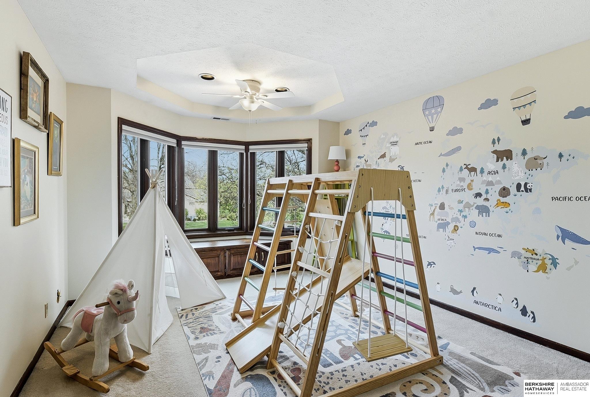 16577 Nina Circle, Omaha, NE, 68130