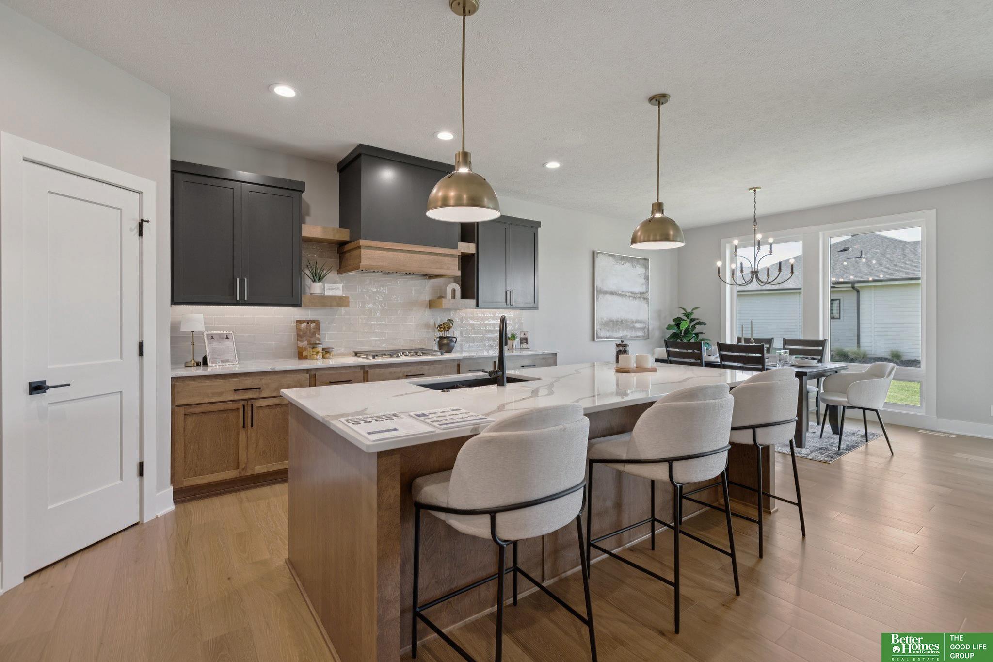 3321 S 212th Street, Elkhorn, NE, 68022