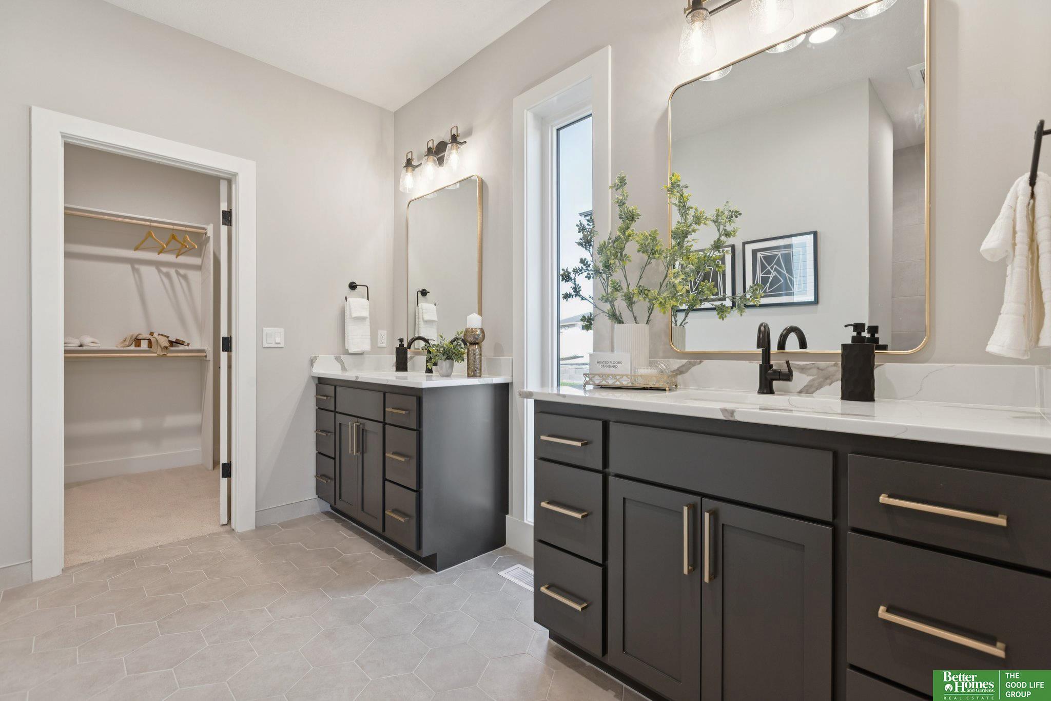 3321 S 212th Street, Elkhorn, NE, 68022