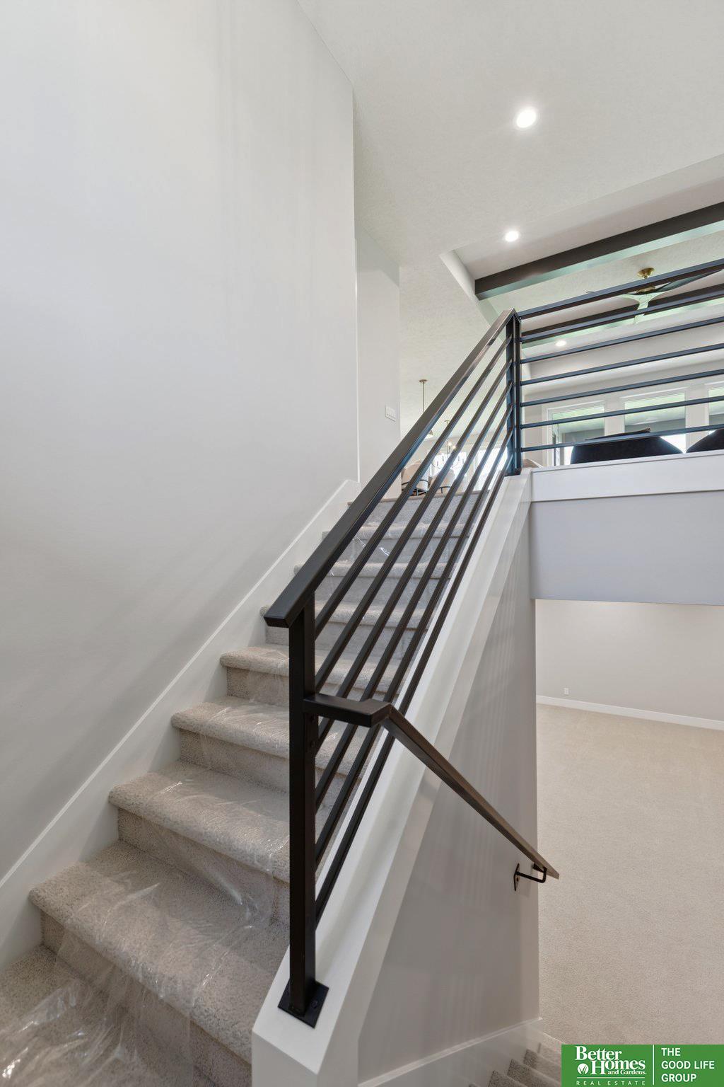 3321 S 212th Street, Elkhorn, NE, 68022