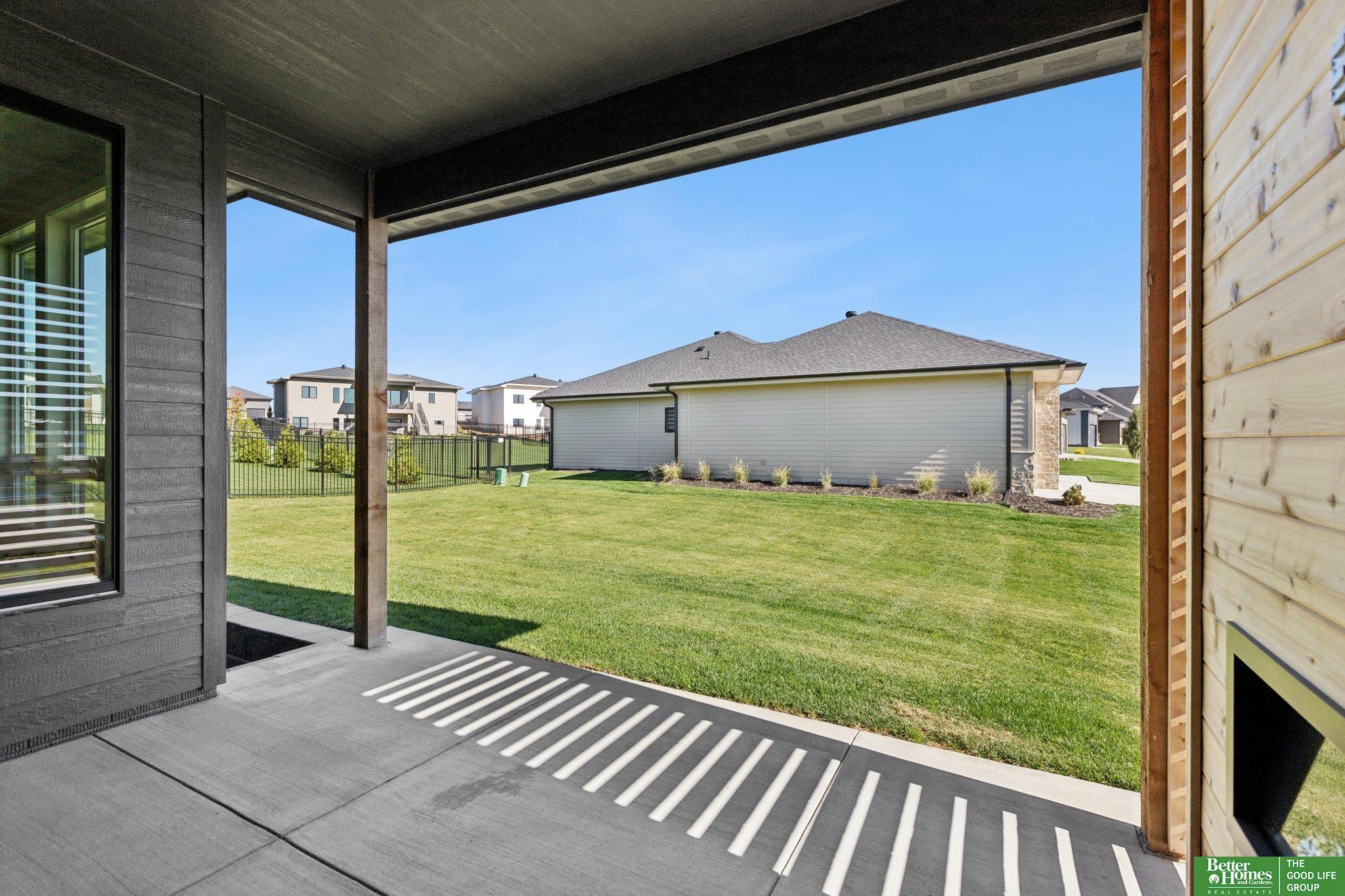 3321 S 212th Street, Elkhorn, NE, 68022