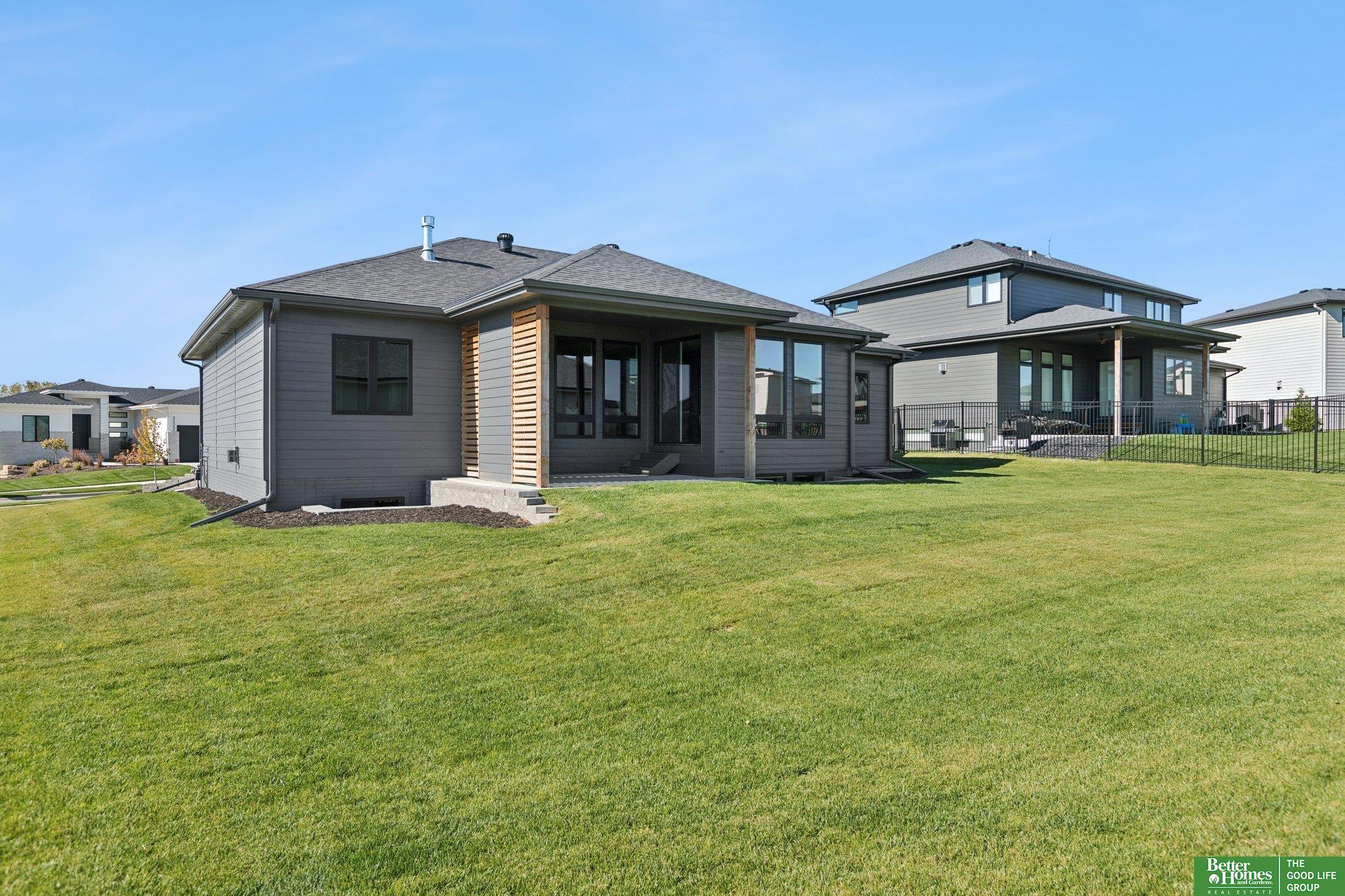 3321 S 212th Street, Elkhorn, NE, 68022