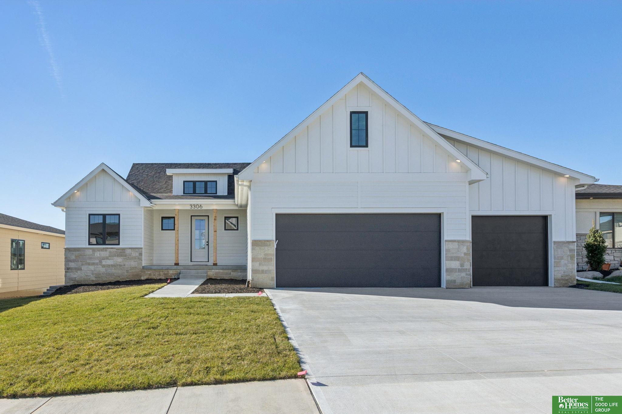 3306 212th Street, Elkhorn, NE, 68022