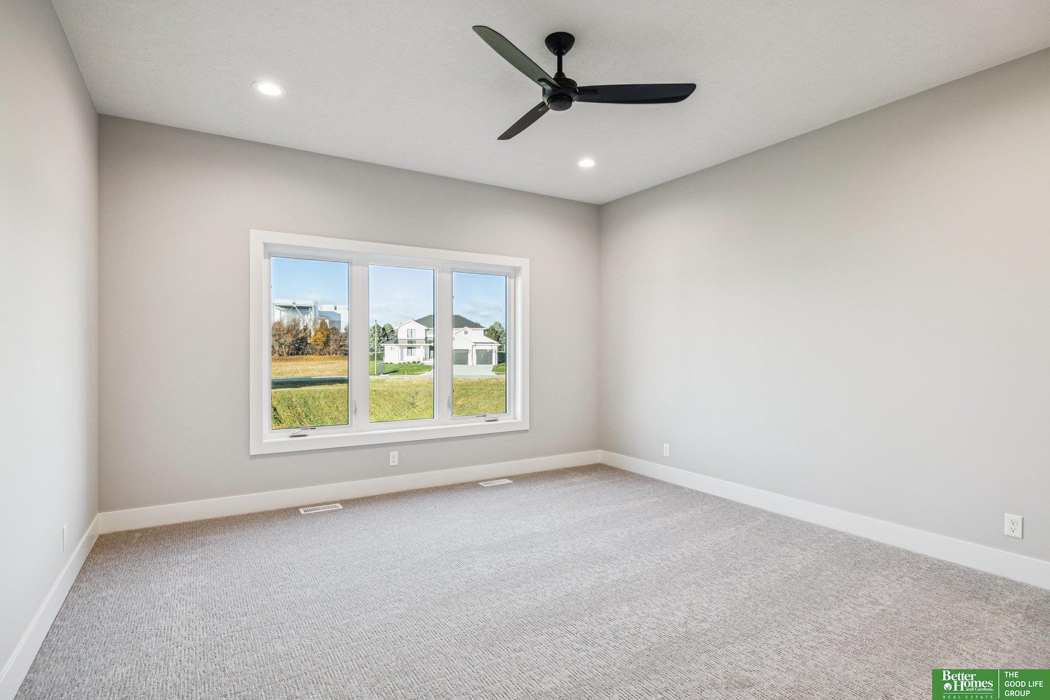 3306 212th Street, Elkhorn, NE, 68022