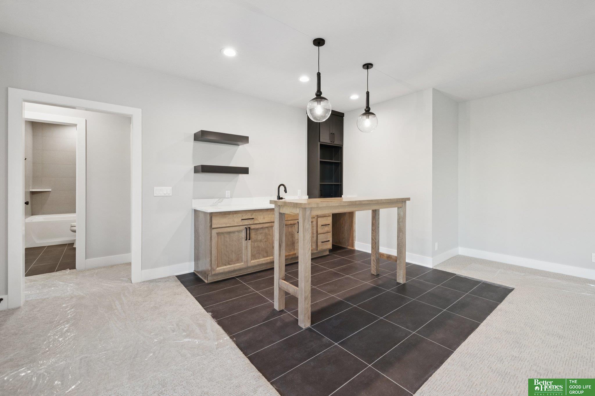 3306 212th Street, Elkhorn, NE, 68022