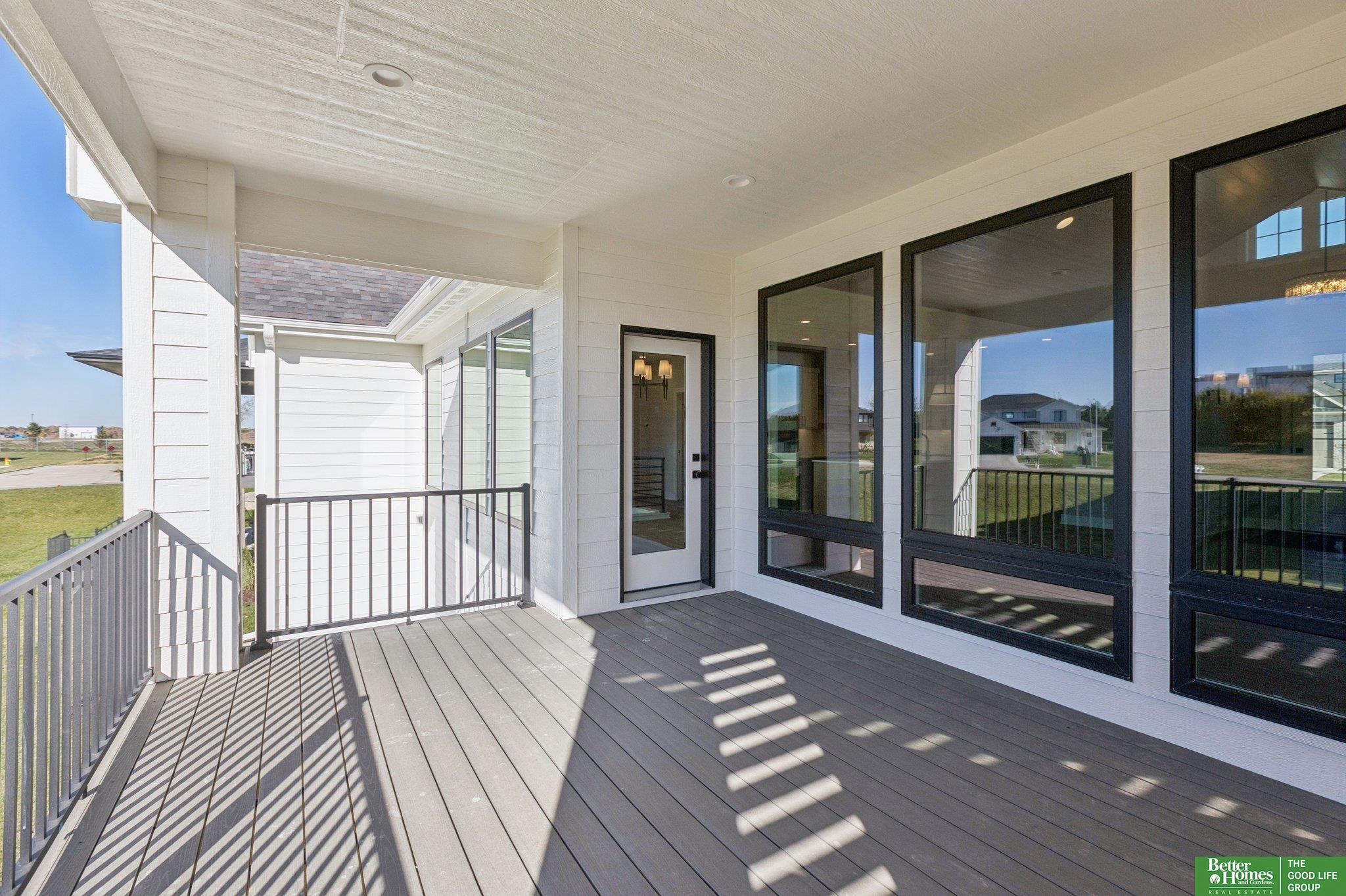 3306 212th Street, Elkhorn, NE, 68022