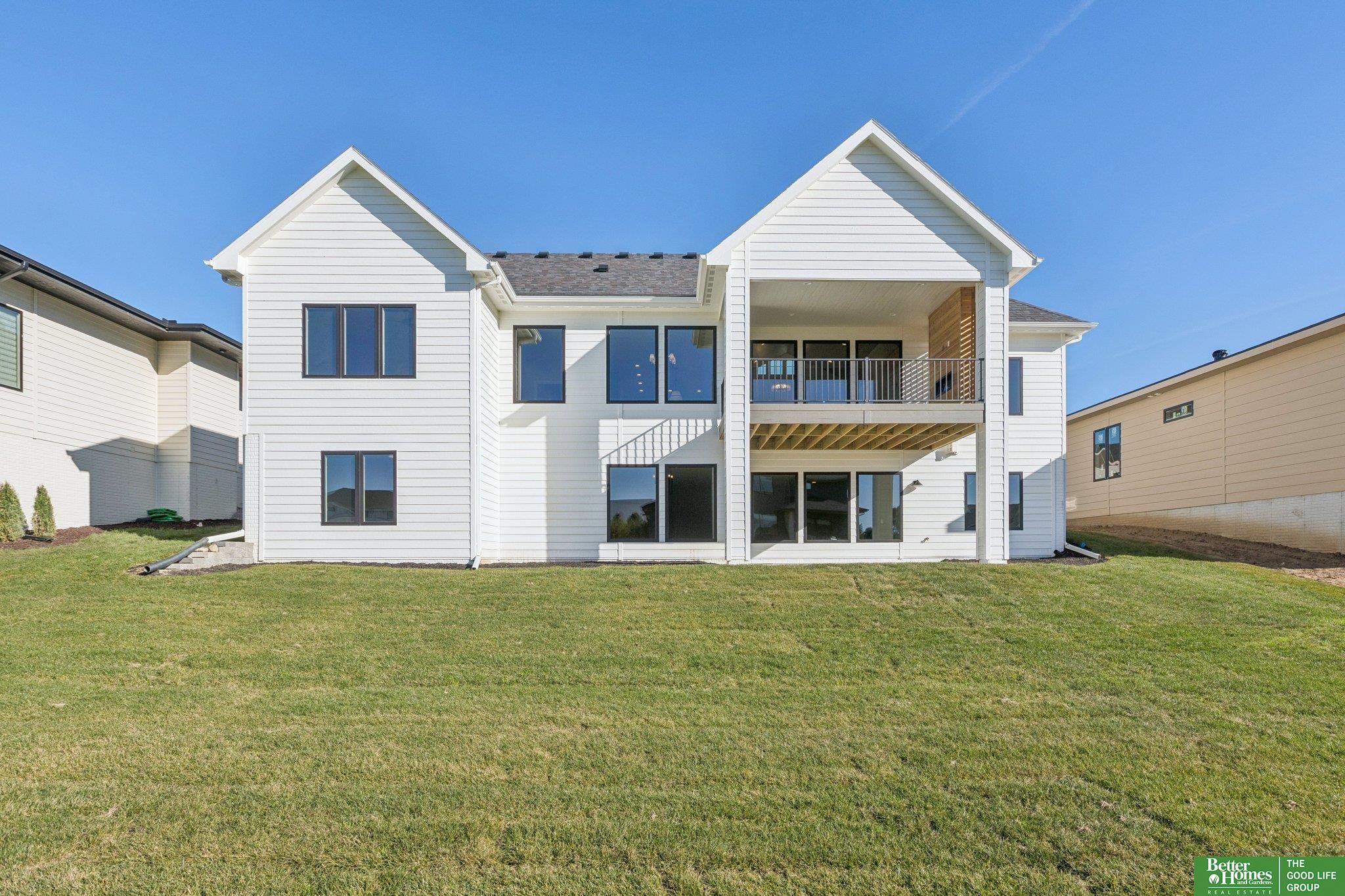 3306 212th Street, Elkhorn, NE, 68022