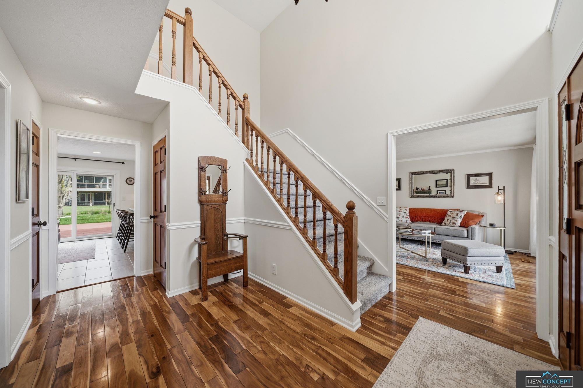 6600 Crooked Creek Drive, Lincoln, NE, 68516