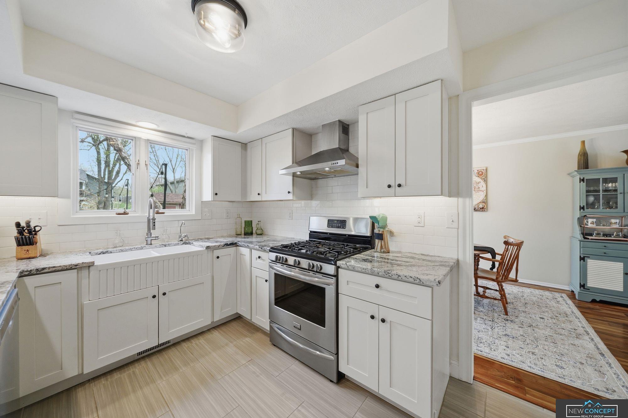 6600 Crooked Creek Drive, Lincoln, NE, 68516