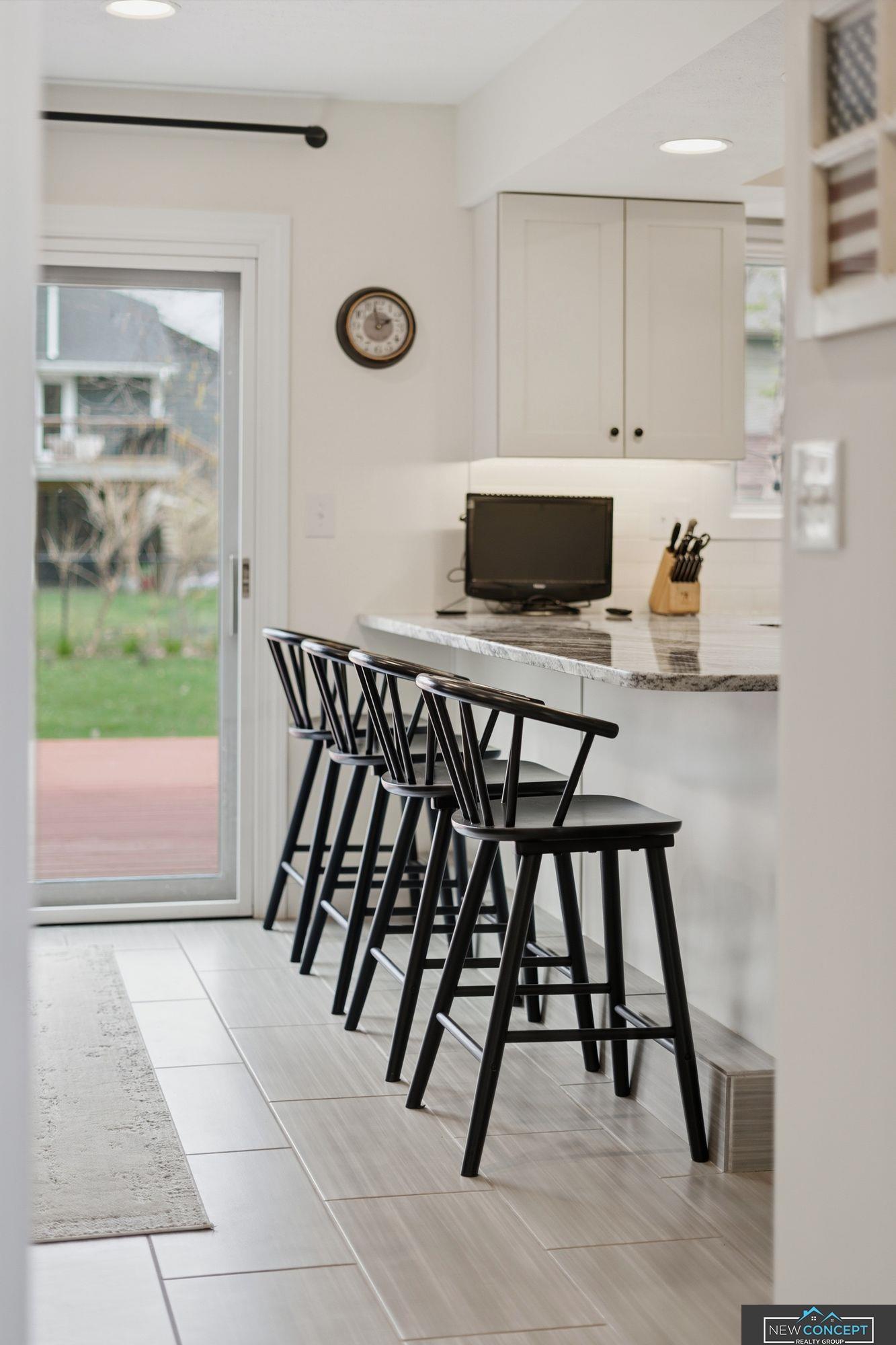 6600 Crooked Creek Drive, Lincoln, NE, 68516