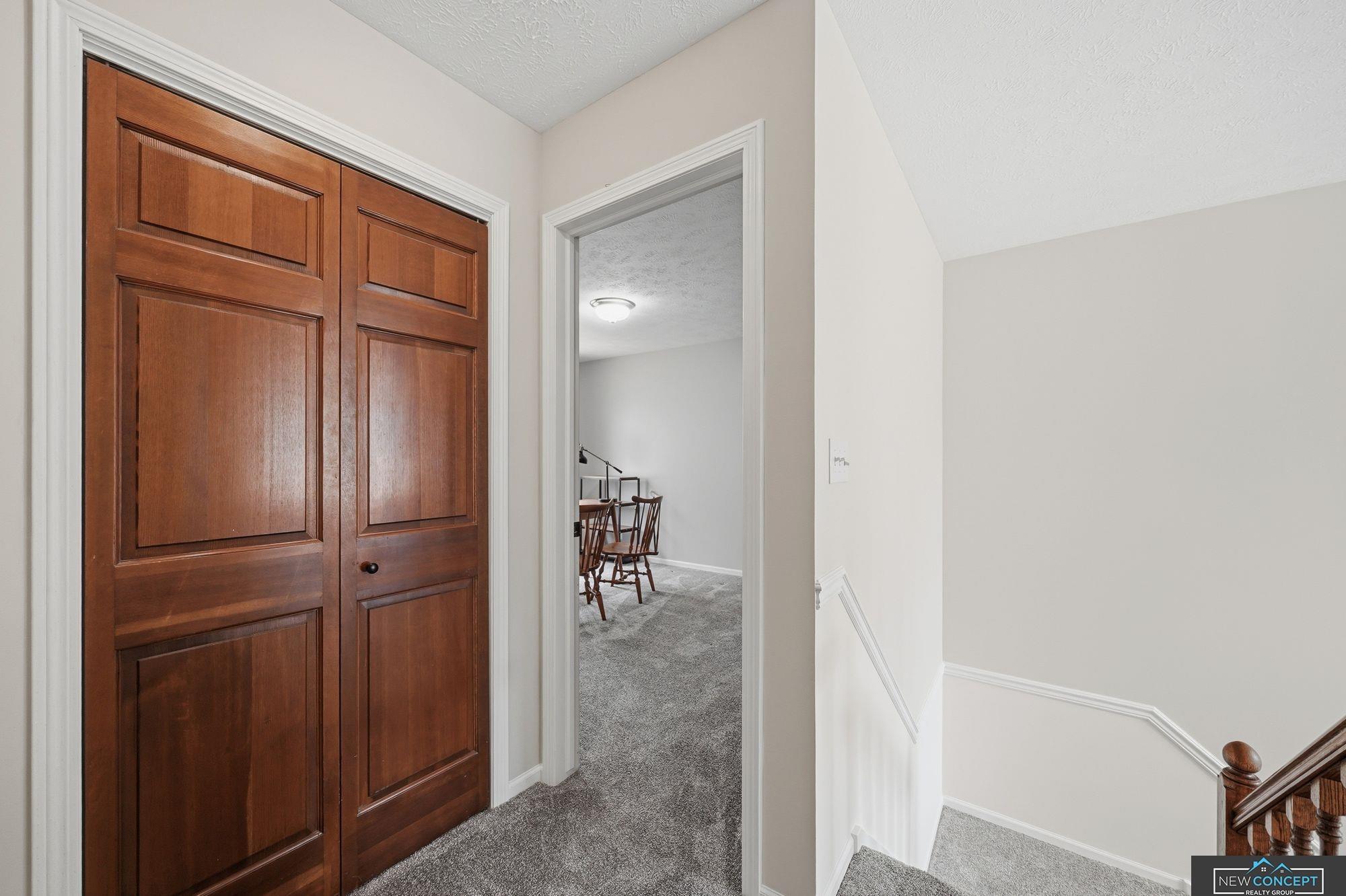 6600 Crooked Creek Drive, Lincoln, NE, 68516