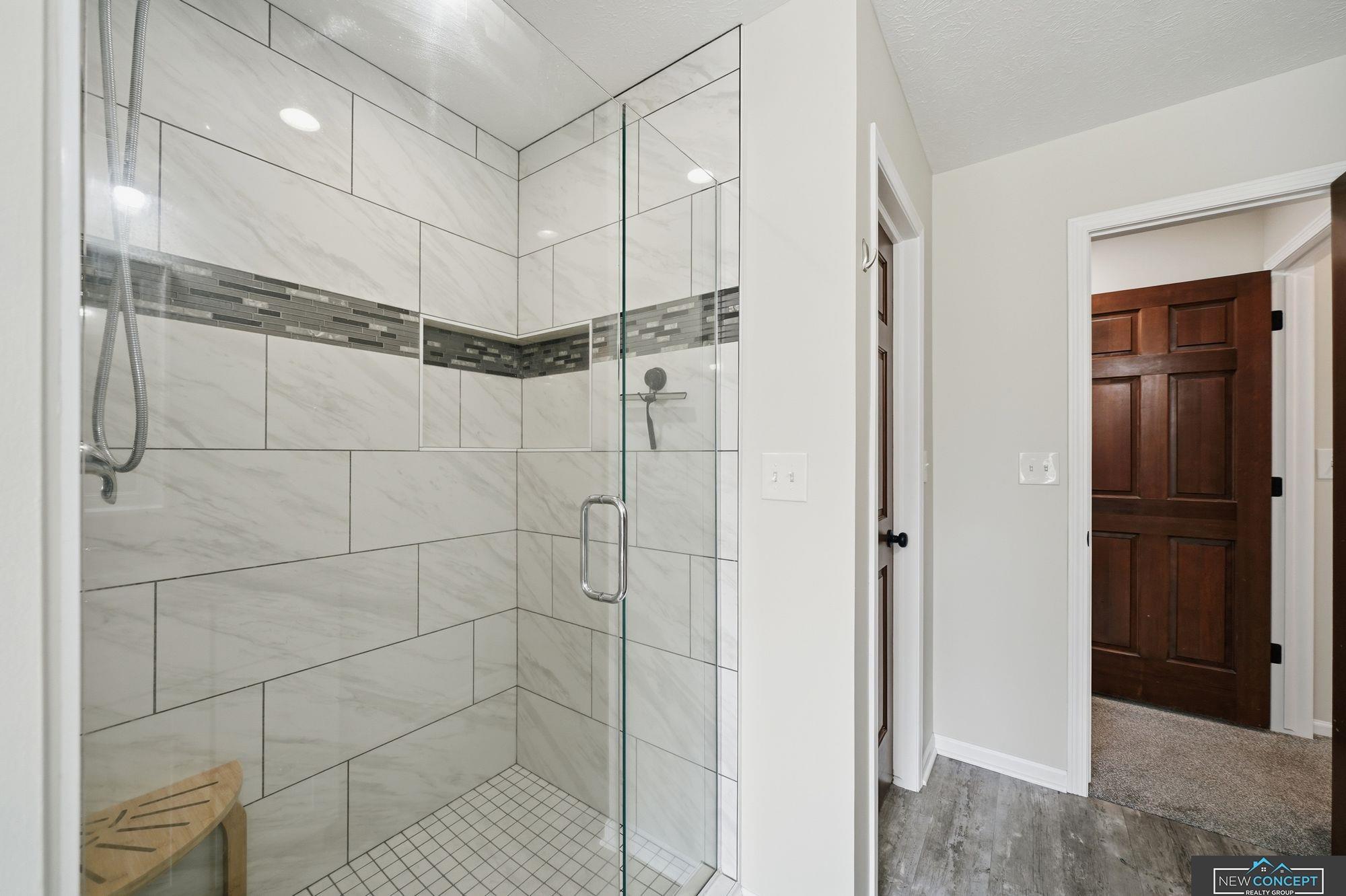 6600 Crooked Creek Drive, Lincoln, NE, 68516