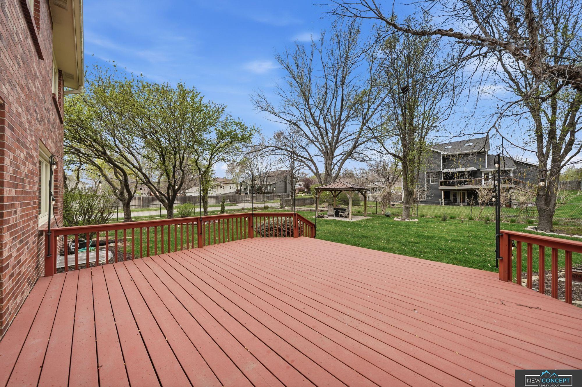 6600 Crooked Creek Drive, Lincoln, NE, 68516