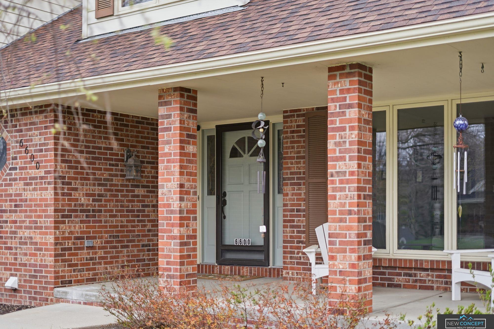 6600 Crooked Creek Drive, Lincoln, NE, 68516