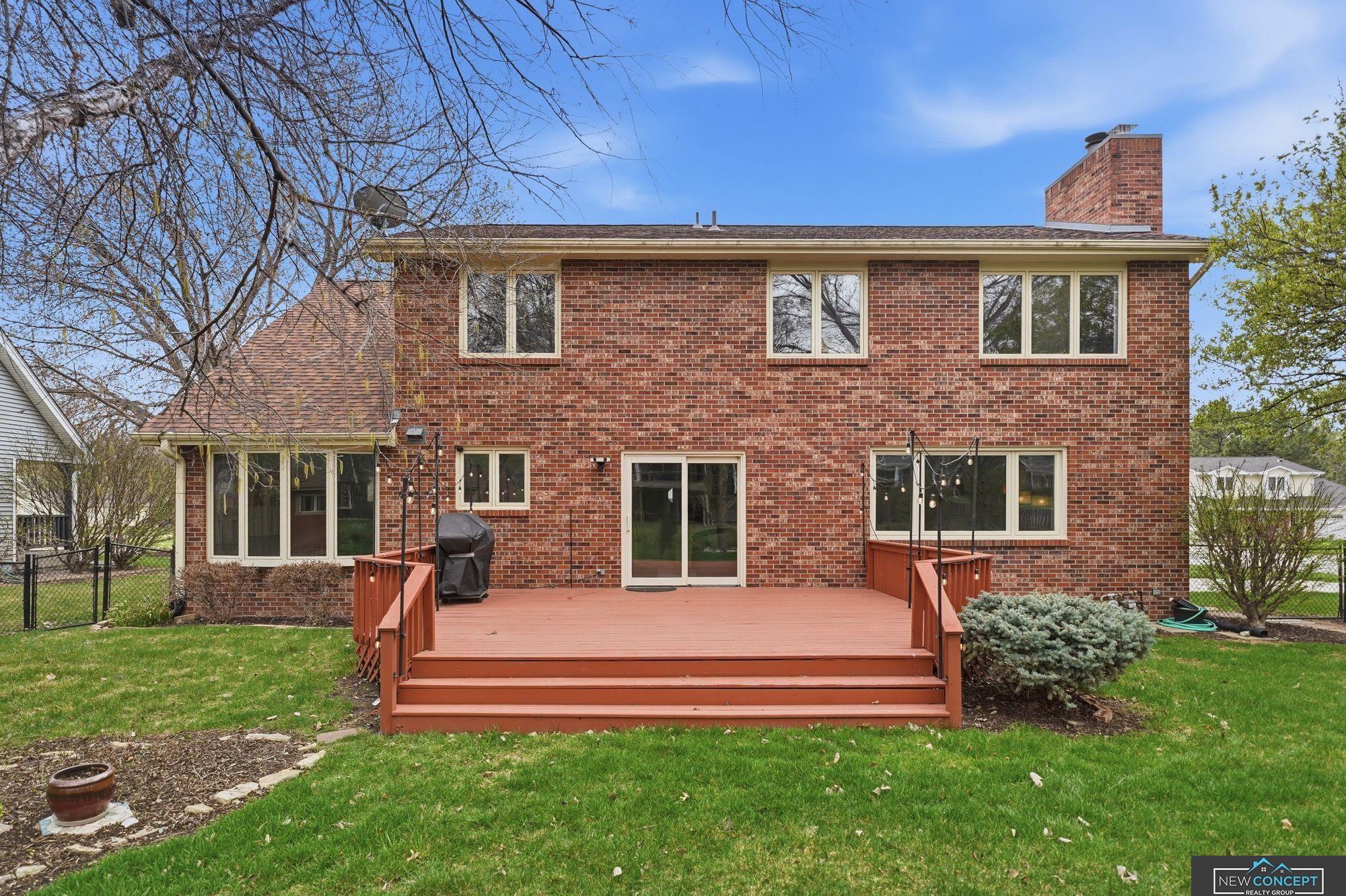 6600 Crooked Creek Drive, Lincoln, NE, 68516