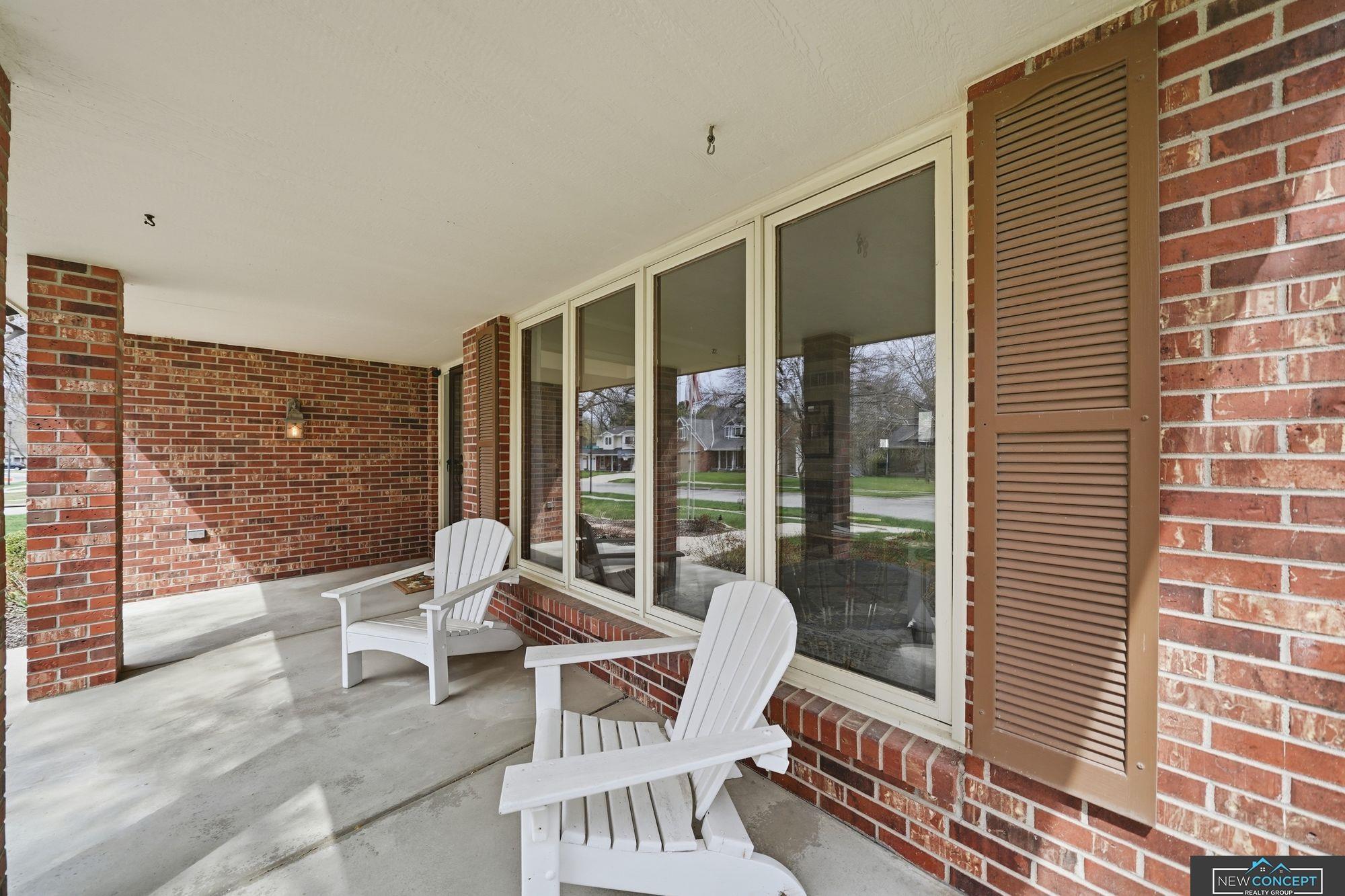 6600 Crooked Creek Drive, Lincoln, NE, 68516