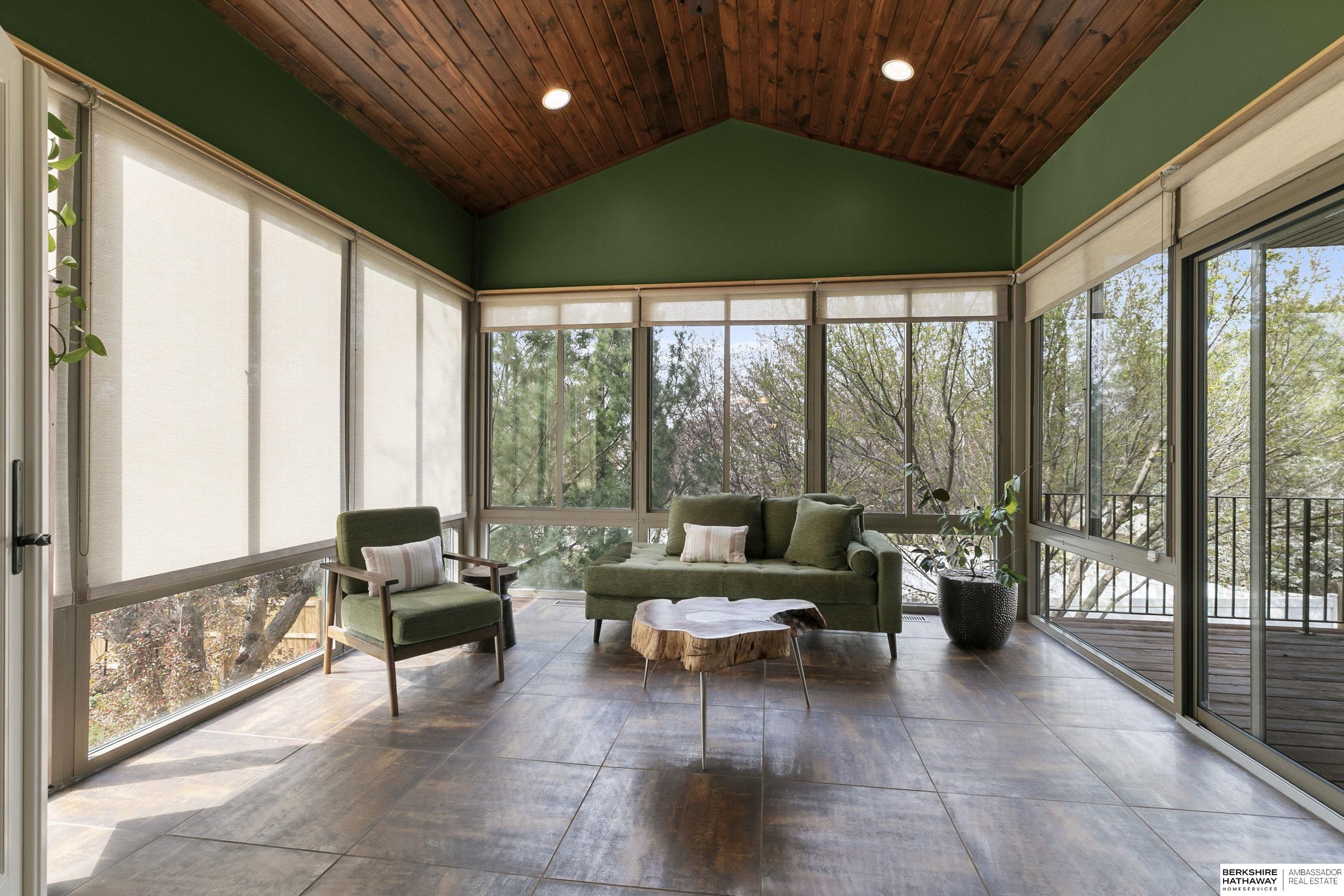 3940 Leesburg Street, Lincoln, NE, 68516