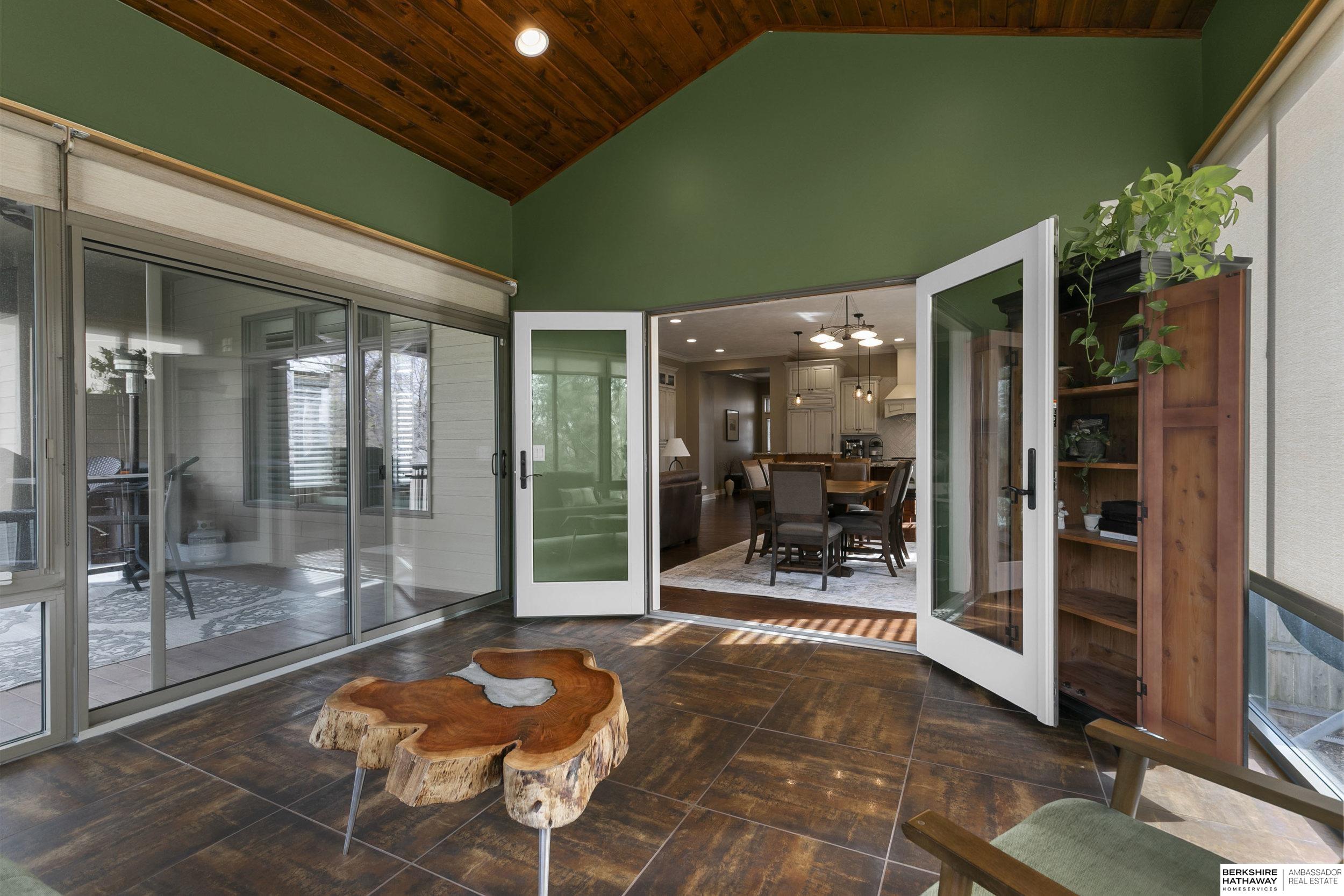 3940 Leesburg Street, Lincoln, NE, 68516