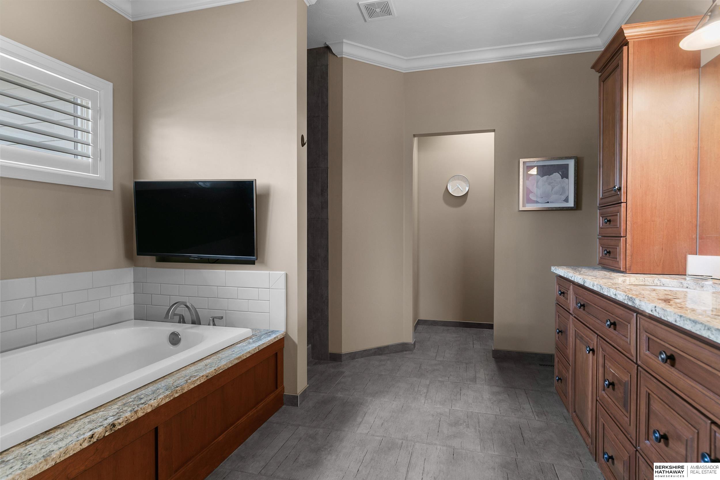 3940 Leesburg Street, Lincoln, NE, 68516