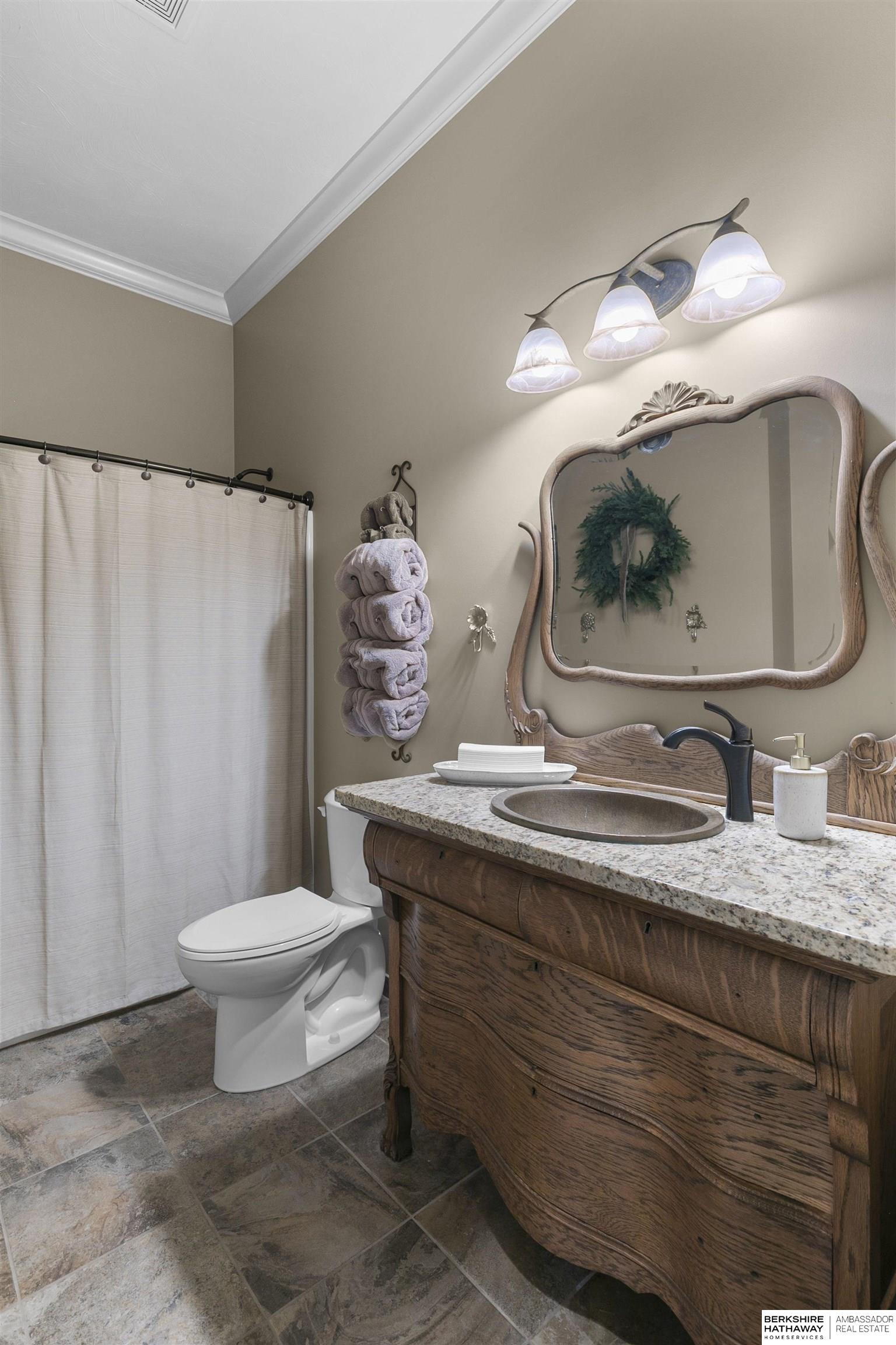 3940 Leesburg Street, Lincoln, NE, 68516