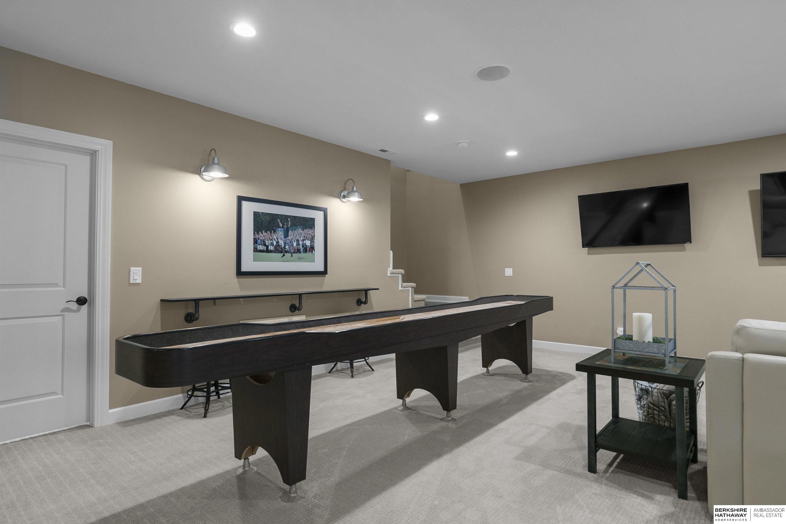 3940 Leesburg Street, Lincoln, NE, 68516