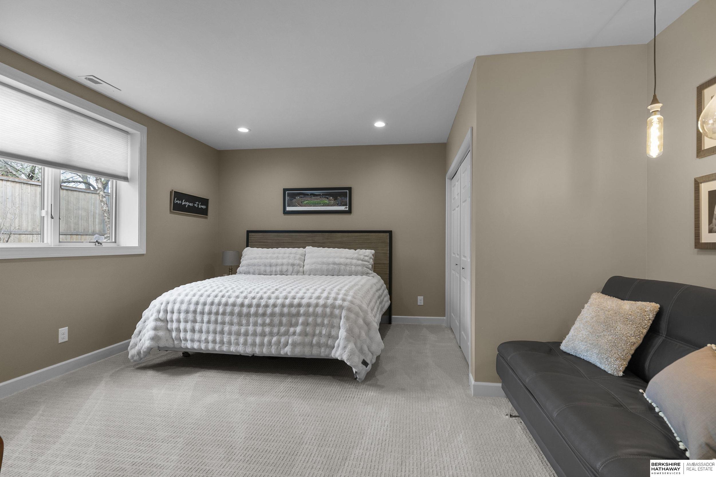 3940 Leesburg Street, Lincoln, NE, 68516