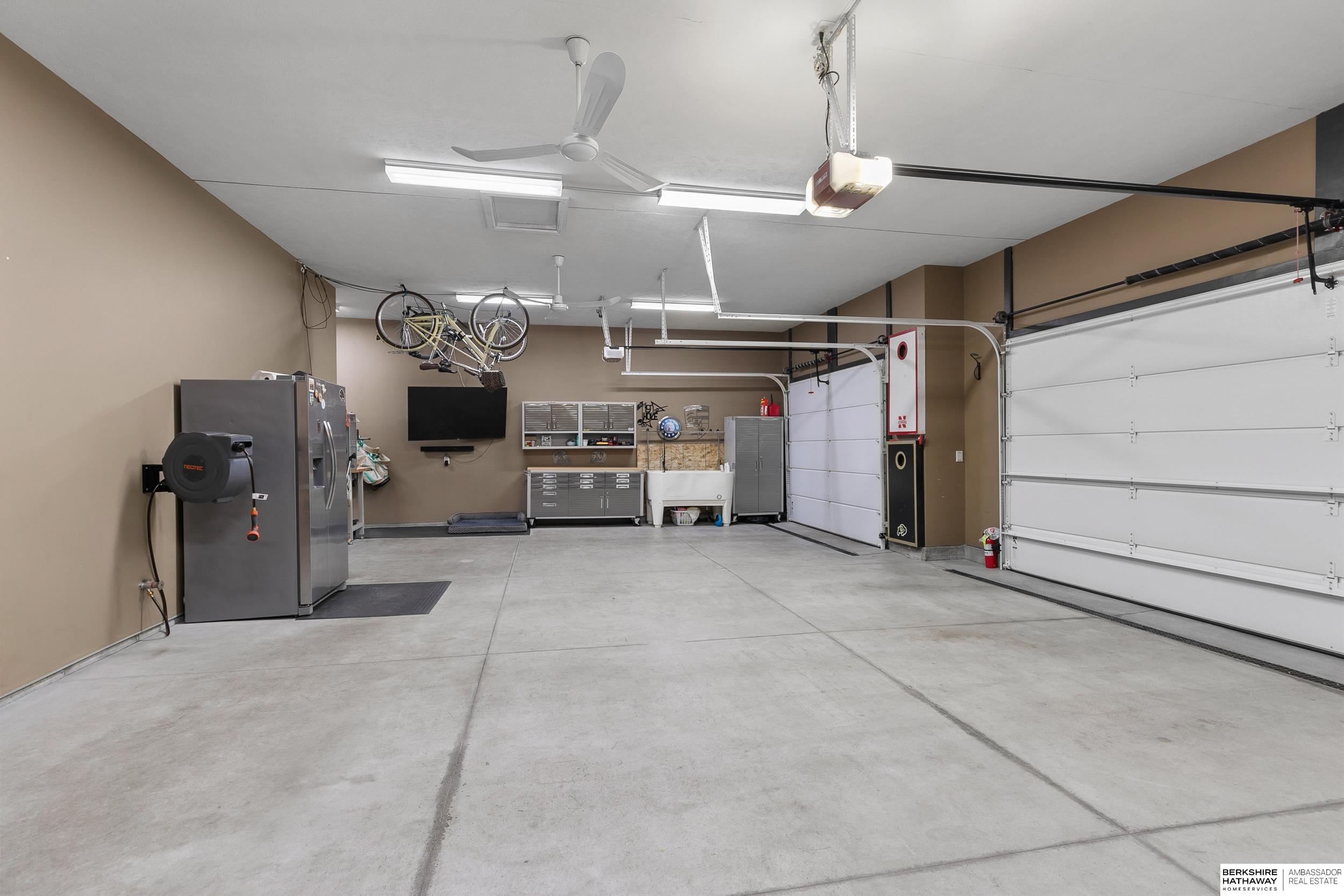 3940 Leesburg Street, Lincoln, NE, 68516