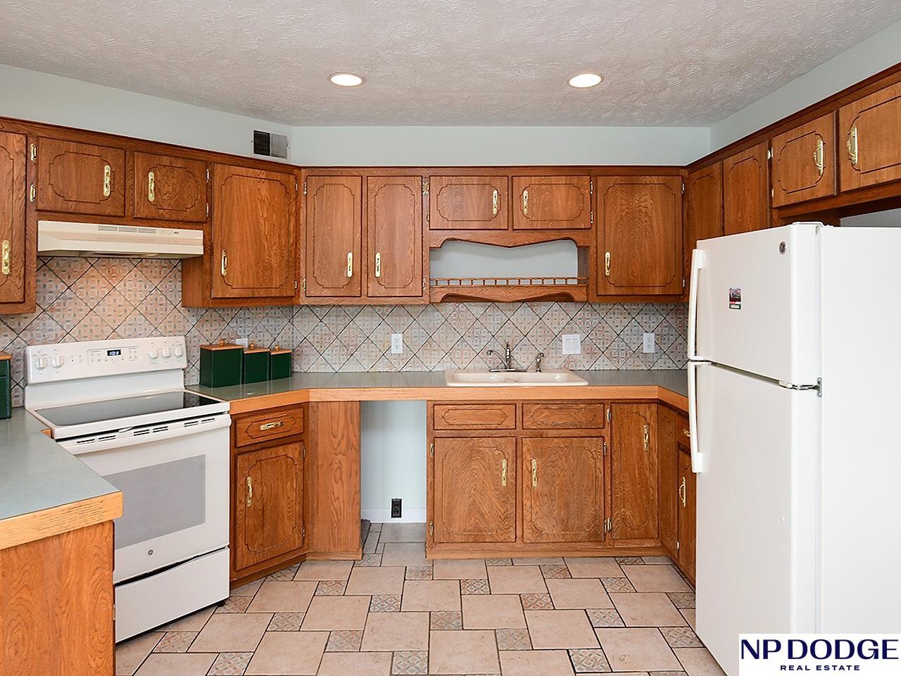 2710 Annabelle Drive, Bellevue, NE, 68123