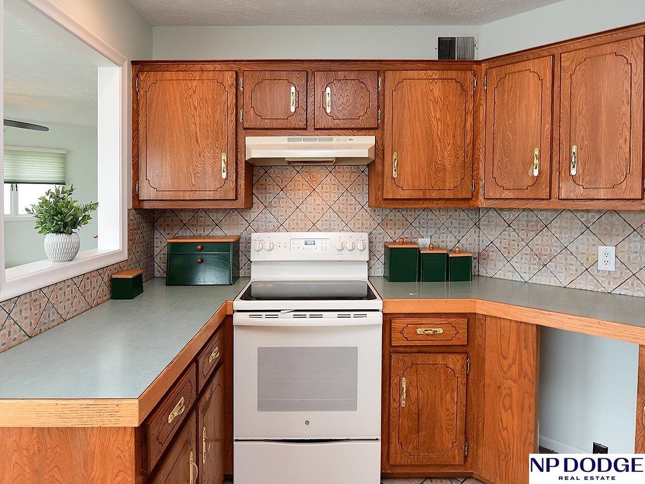 2710 Annabelle Drive, Bellevue, NE, 68123