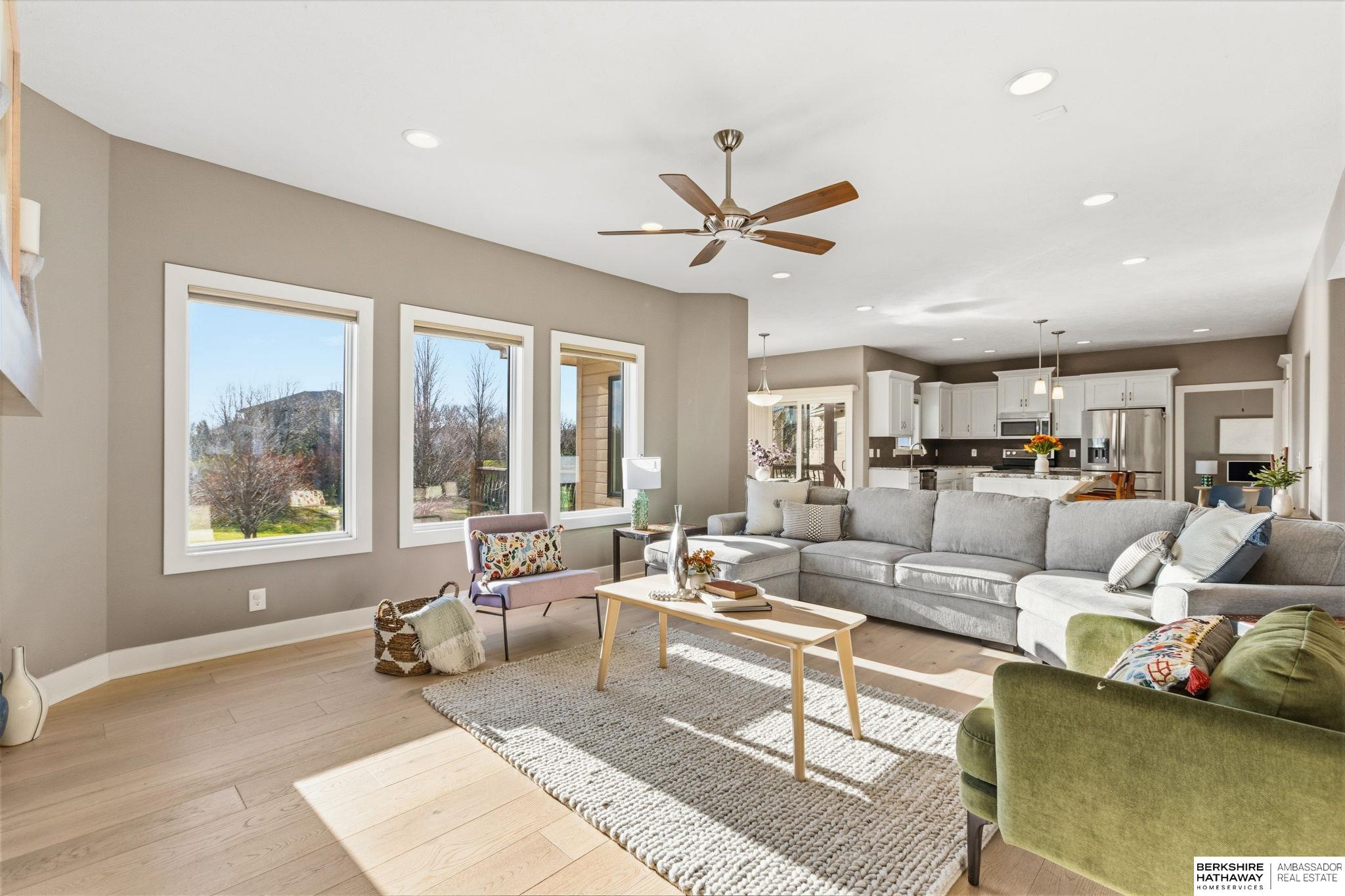 1730 S 220th Avenue, Elkhorn, NE, 68022