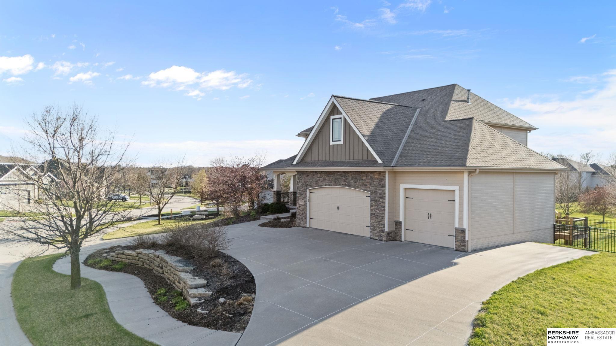 1730 S 220th Avenue, Elkhorn, NE, 68022