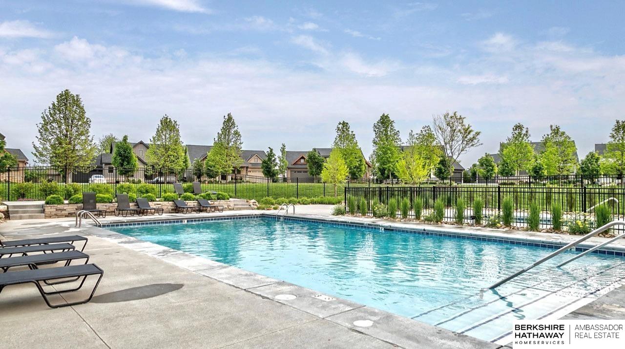 1730 S 220th Avenue, Elkhorn, NE, 68022