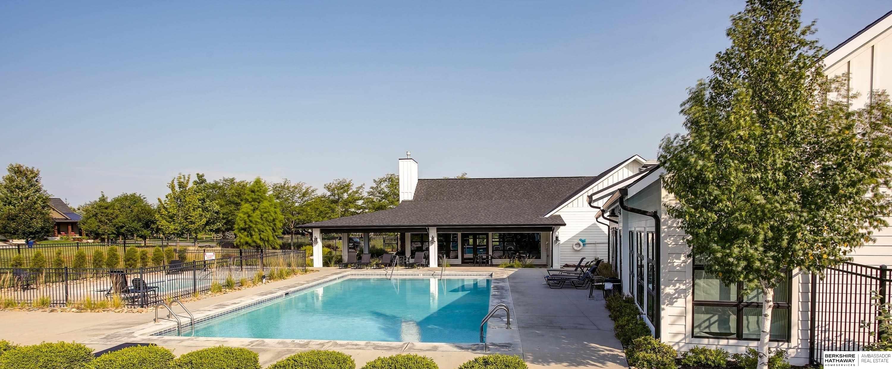 1730 S 220th Avenue, Elkhorn, NE, 68022