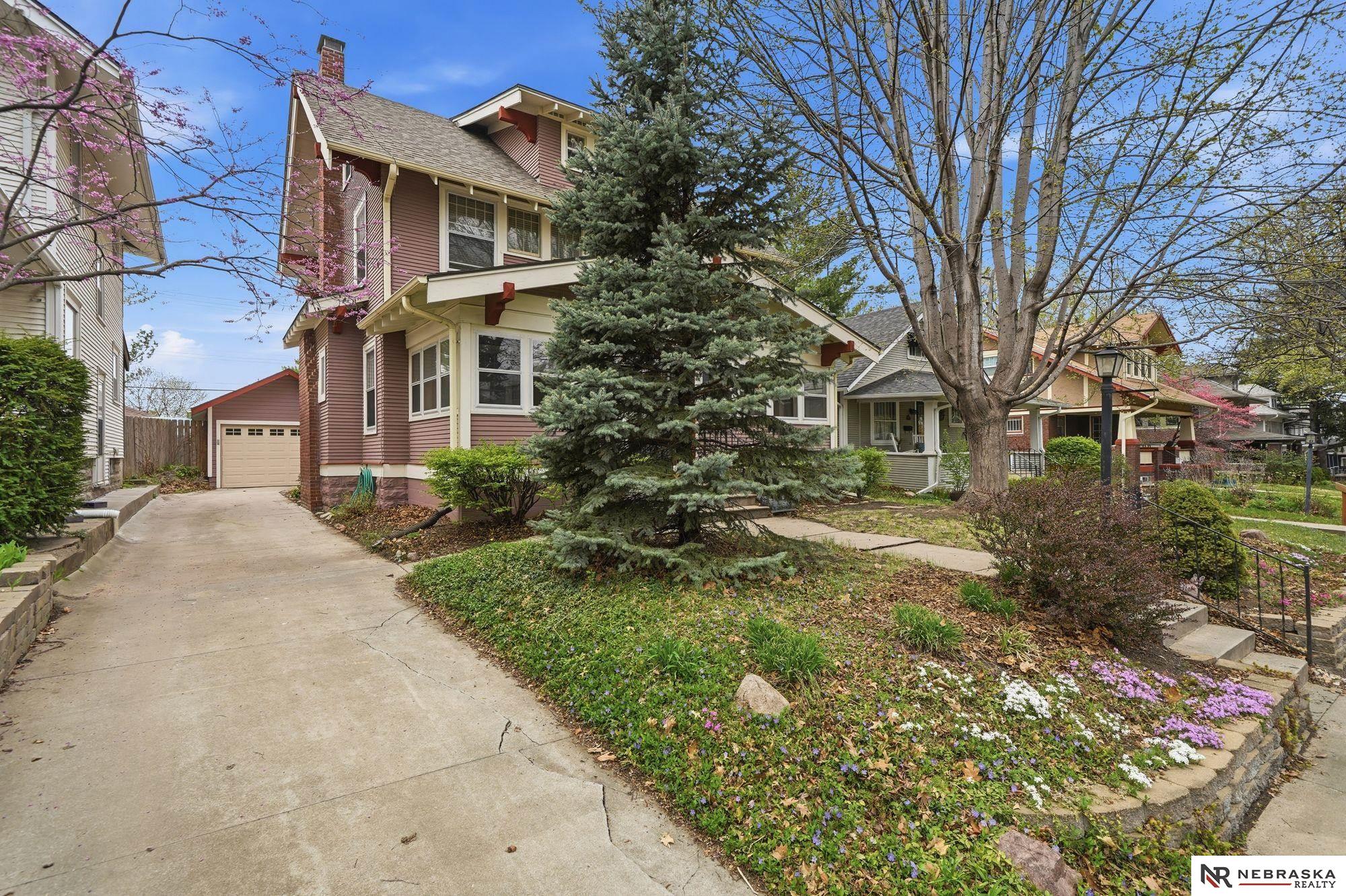 1915 S 23 Street, Lincoln