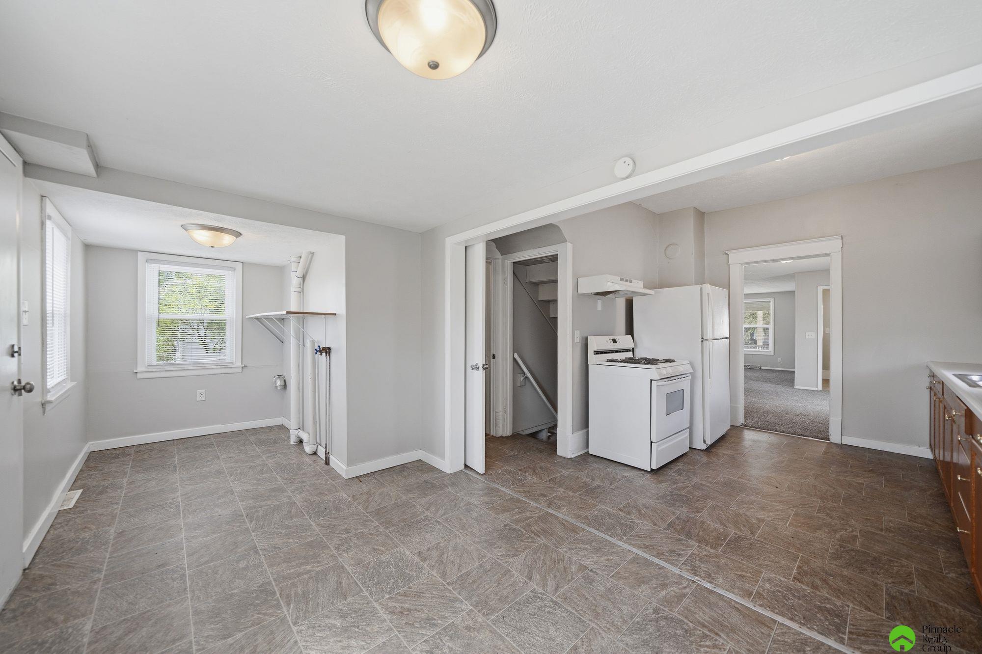 4919 Leighton Avenue, Lincoln, NE, 68504