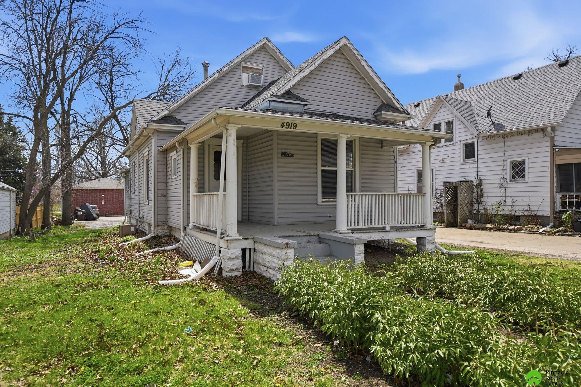 4919 Leighton Avenue, Lincoln, NE, 68504