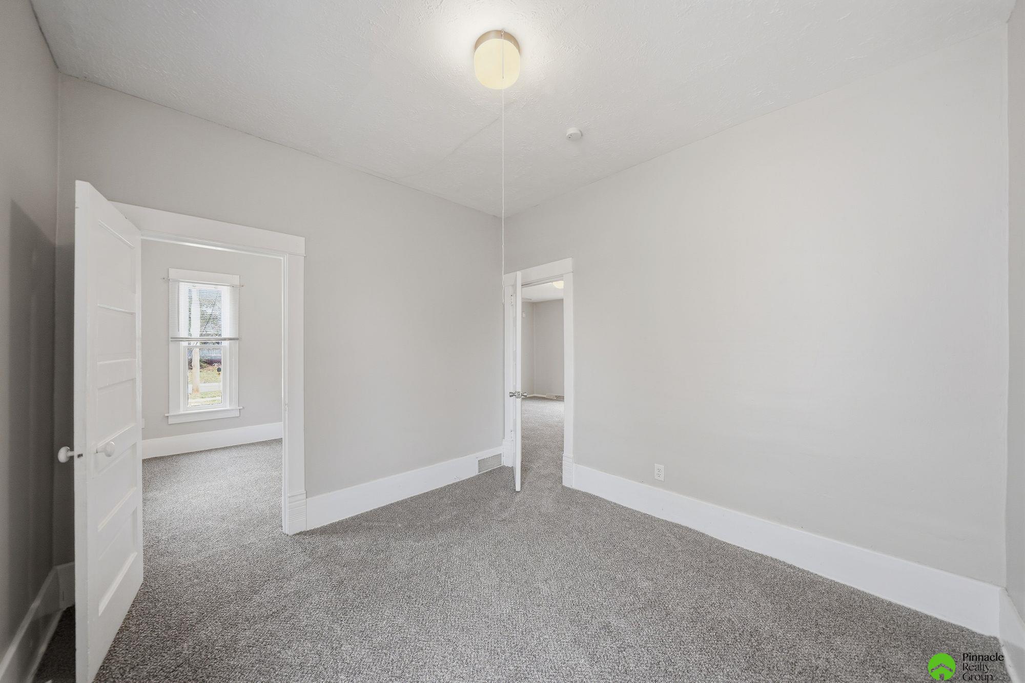 4919 Leighton Avenue, Lincoln, NE, 68504