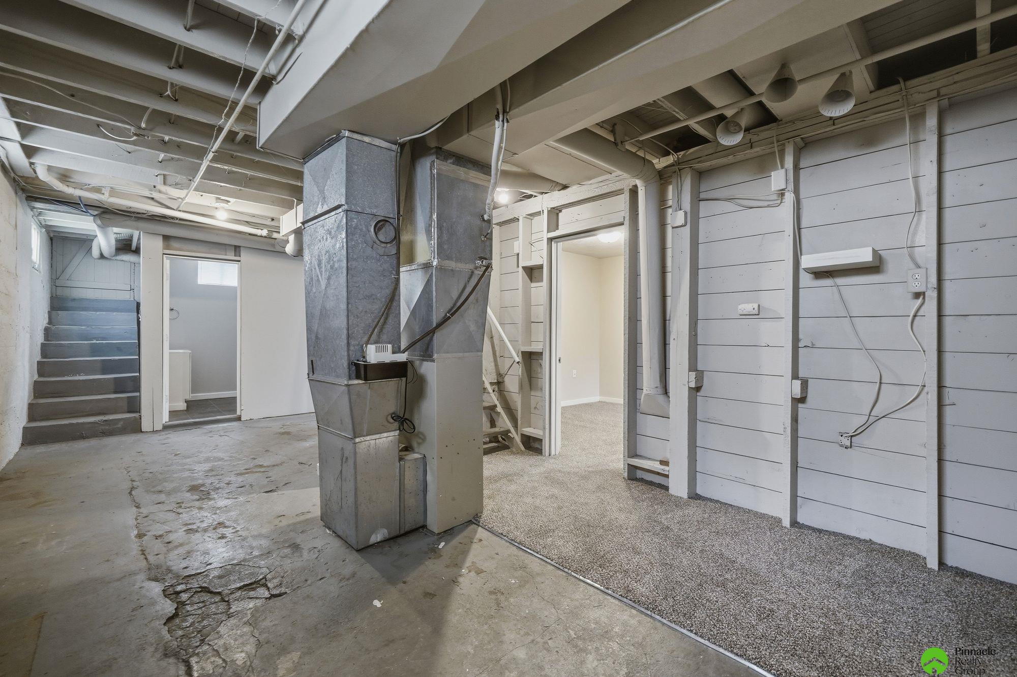 4919 Leighton Avenue, Lincoln, NE, 68504