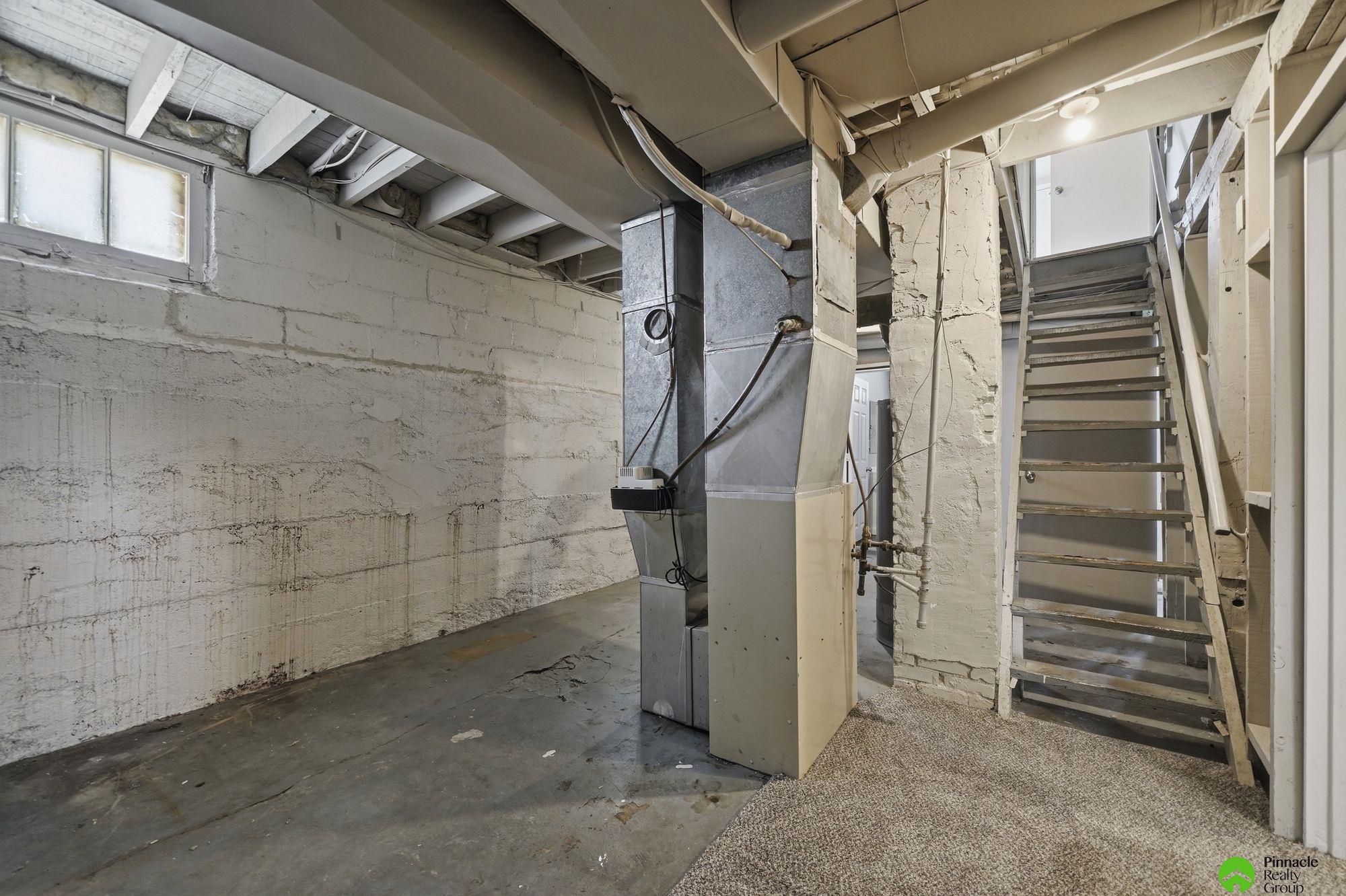 4919 Leighton Avenue, Lincoln, NE, 68504