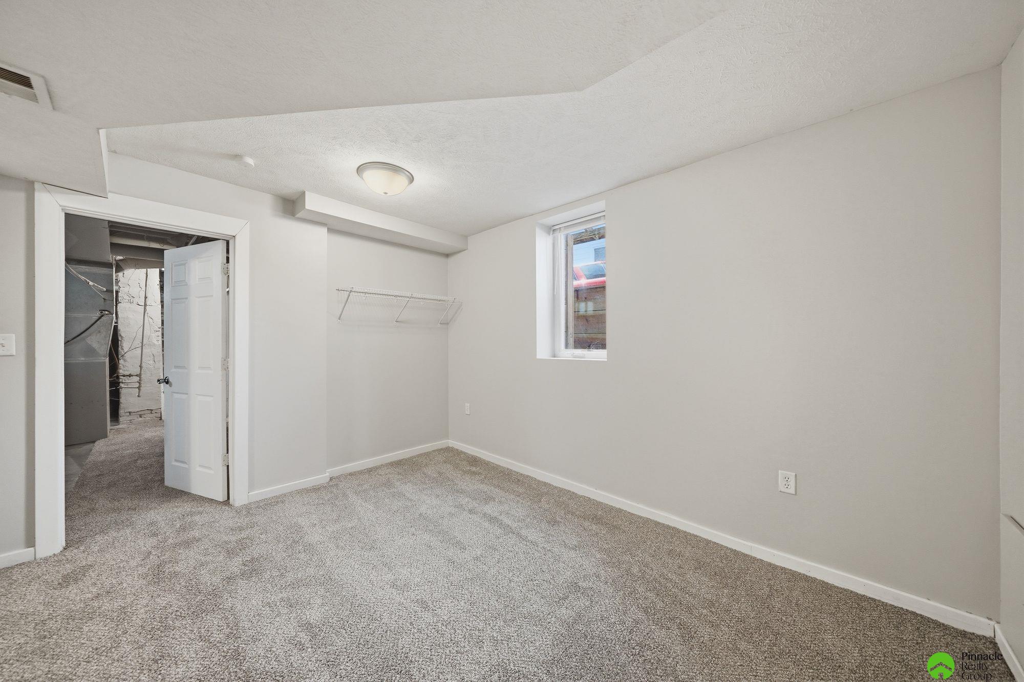 4919 Leighton Avenue, Lincoln, NE, 68504