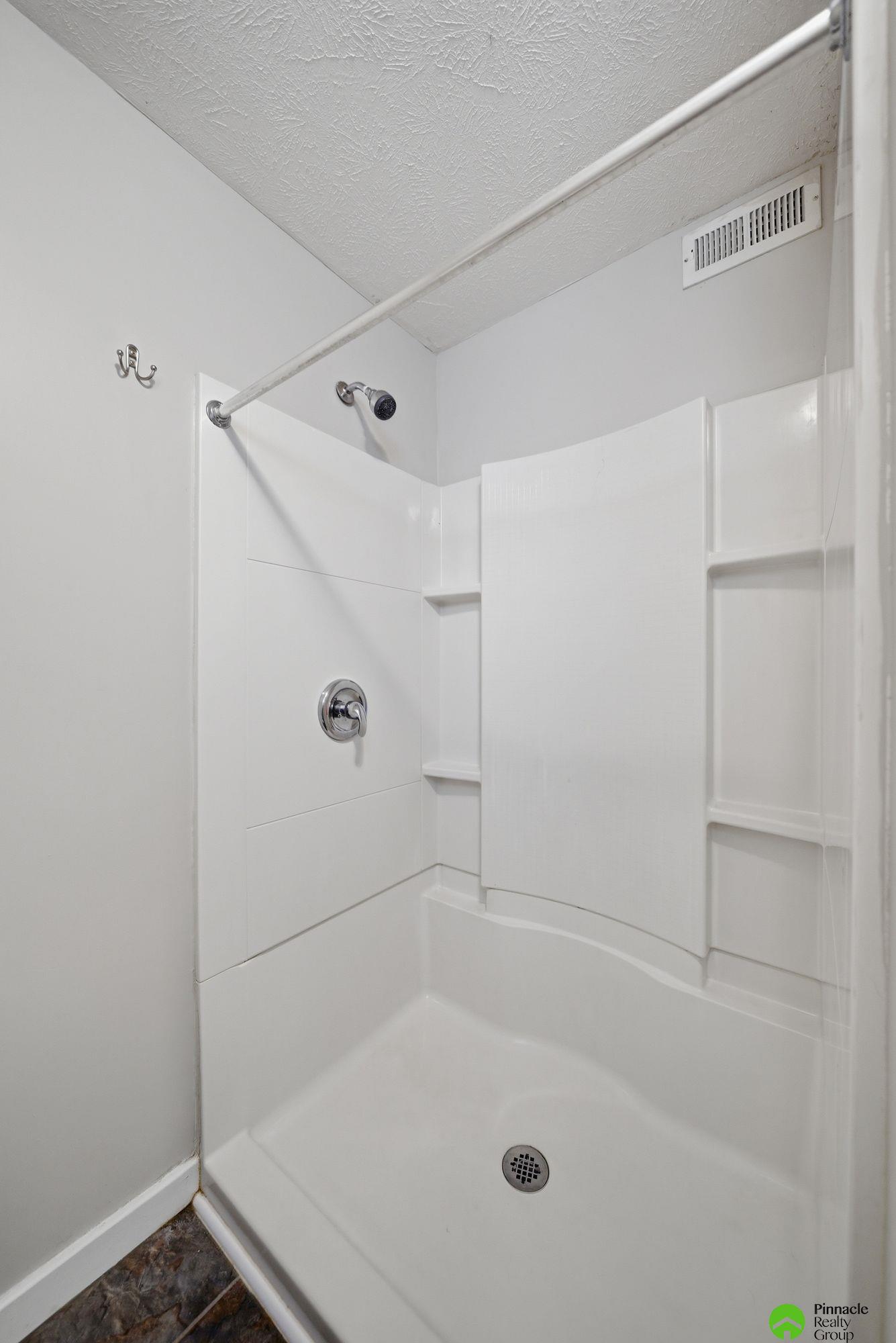 4919 Leighton Avenue, Lincoln, NE, 68504