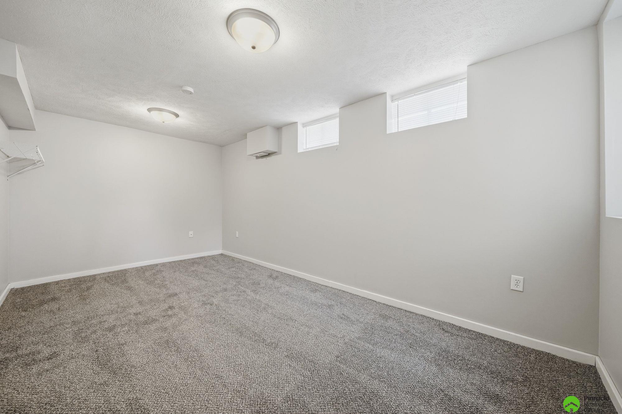 4919 Leighton Avenue, Lincoln, NE, 68504