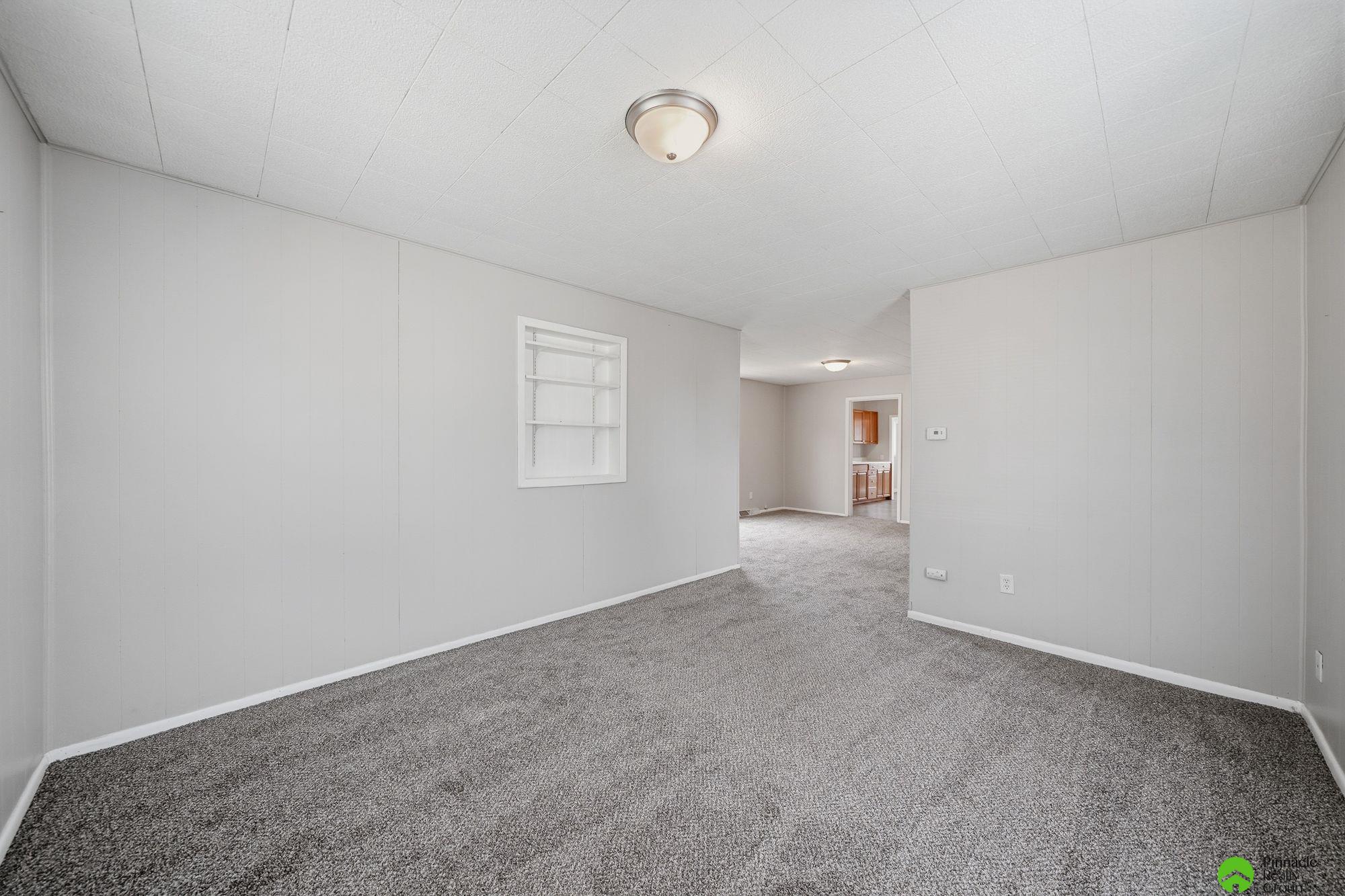 4919 Leighton Avenue, Lincoln, NE, 68504