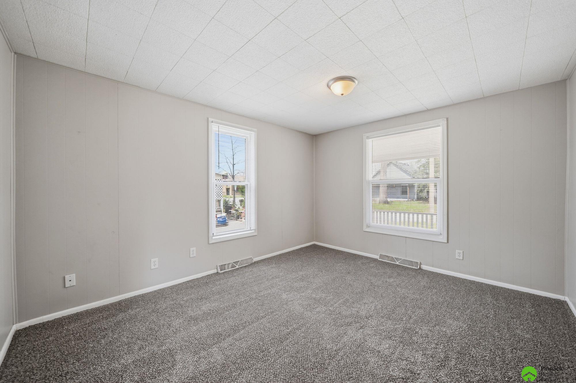 4919 Leighton Avenue, Lincoln, NE, 68504