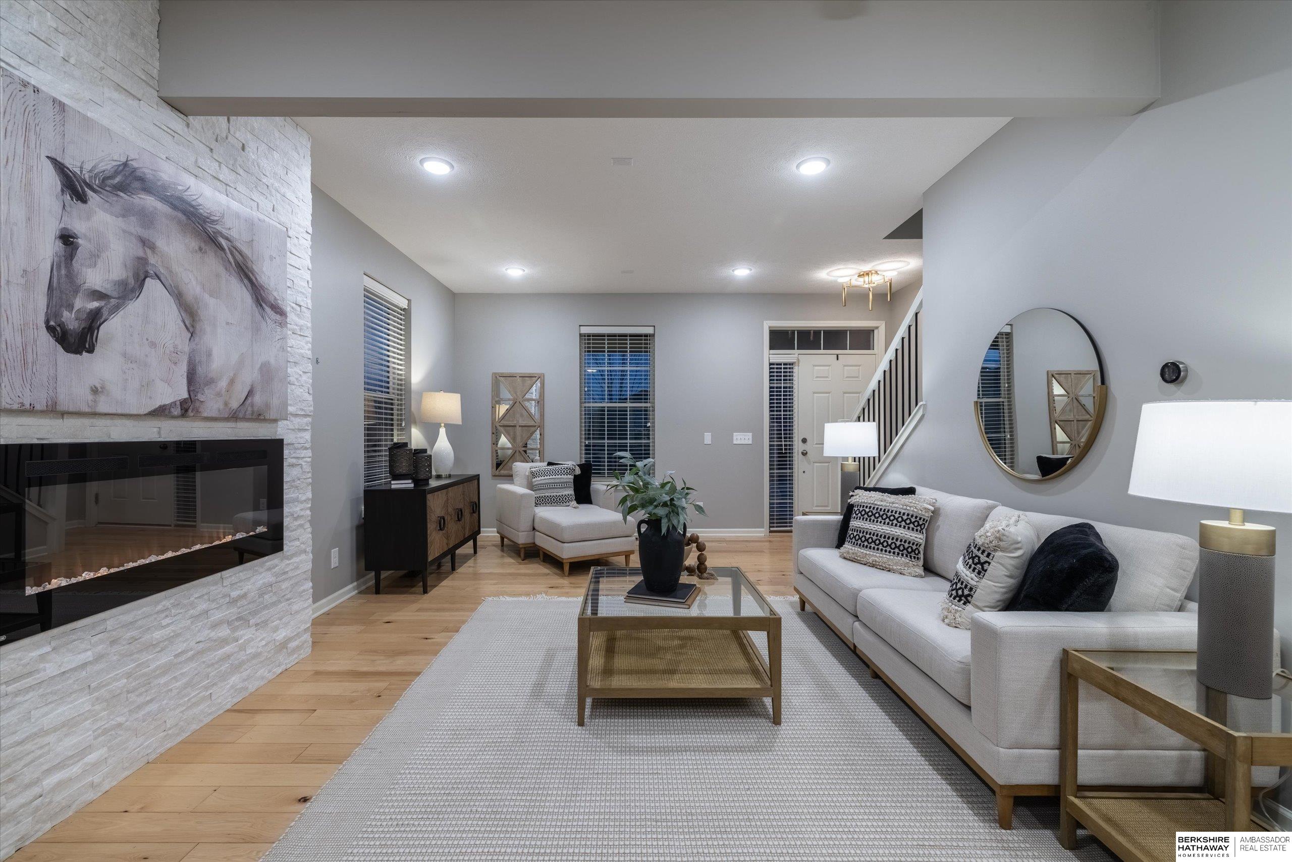 20459 E Street, Omaha, NE, 68022
