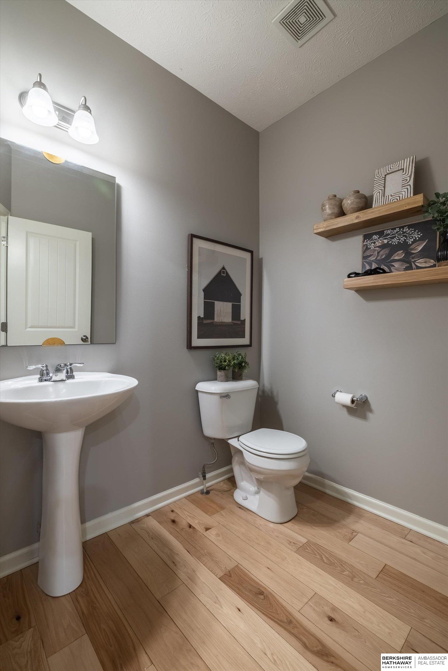 20459 E Street, Omaha, NE, 68022
