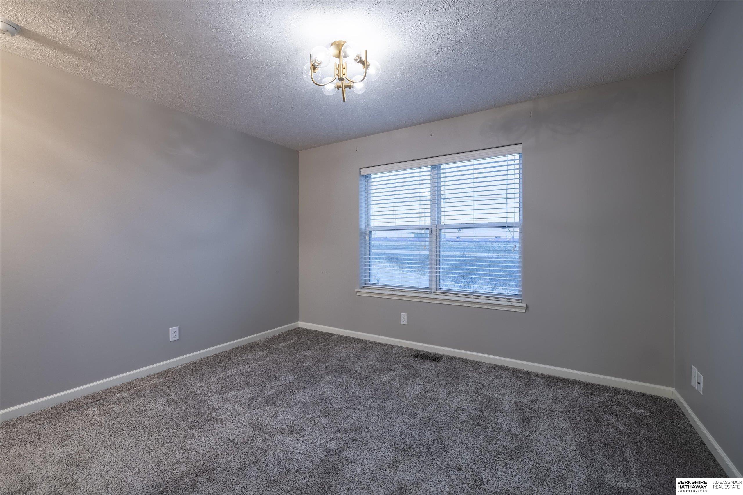 20459 E Street, Omaha, NE, 68022