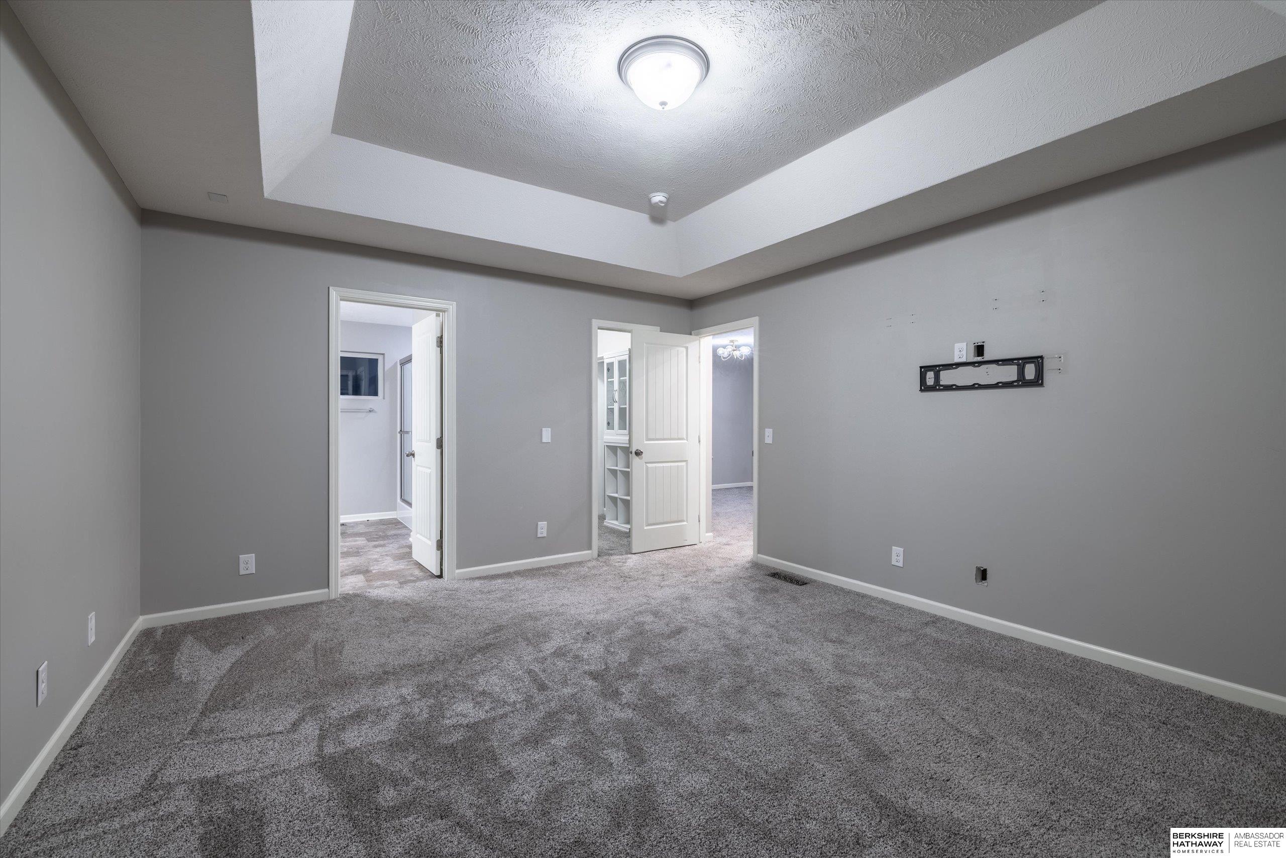 20459 E Street, Omaha, NE, 68022