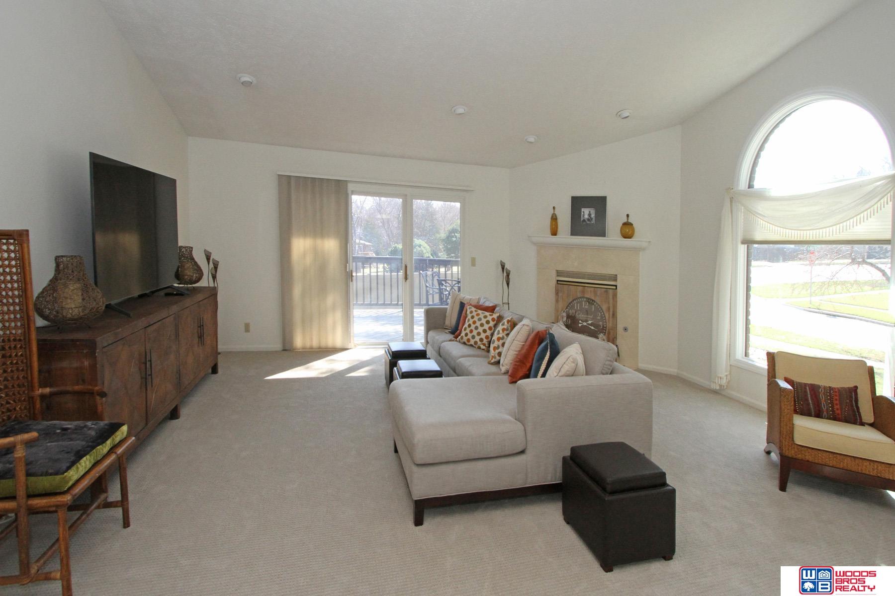 740 Lancashire Court, Lincoln, NE, 68510