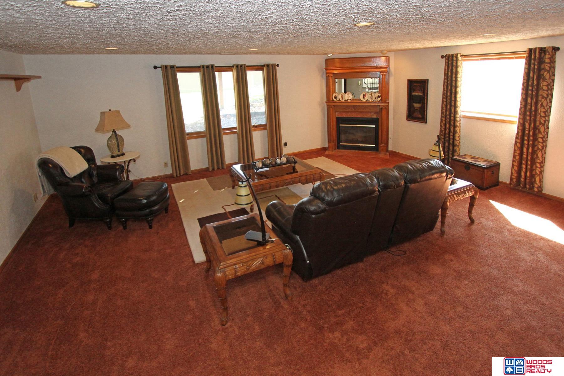 740 Lancashire Court, Lincoln, NE, 68510